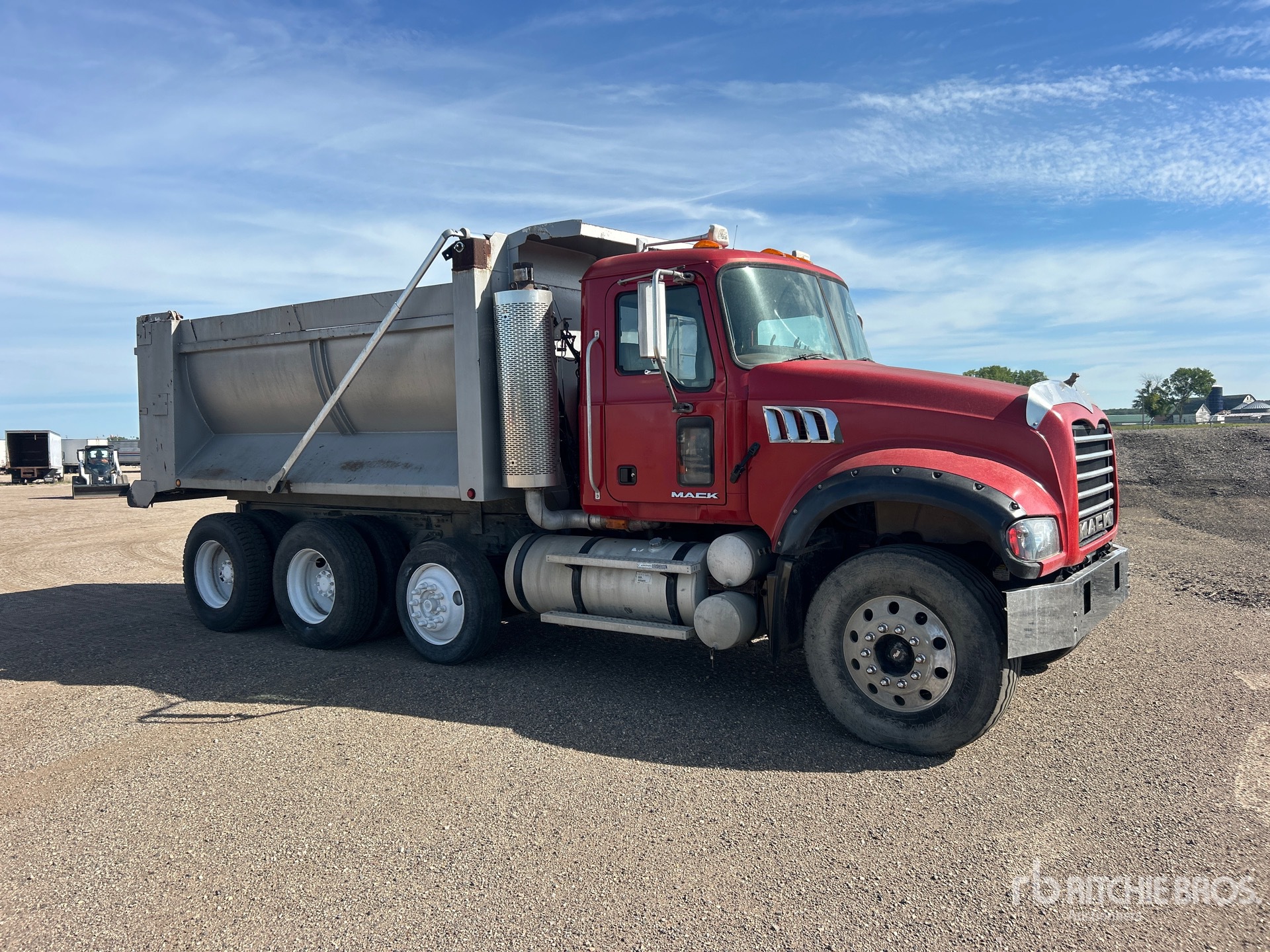 2008 Mack GU713