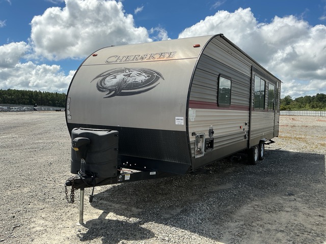 2018 Forest River Cherokee Limited 27 ft T/A Travel Trailer