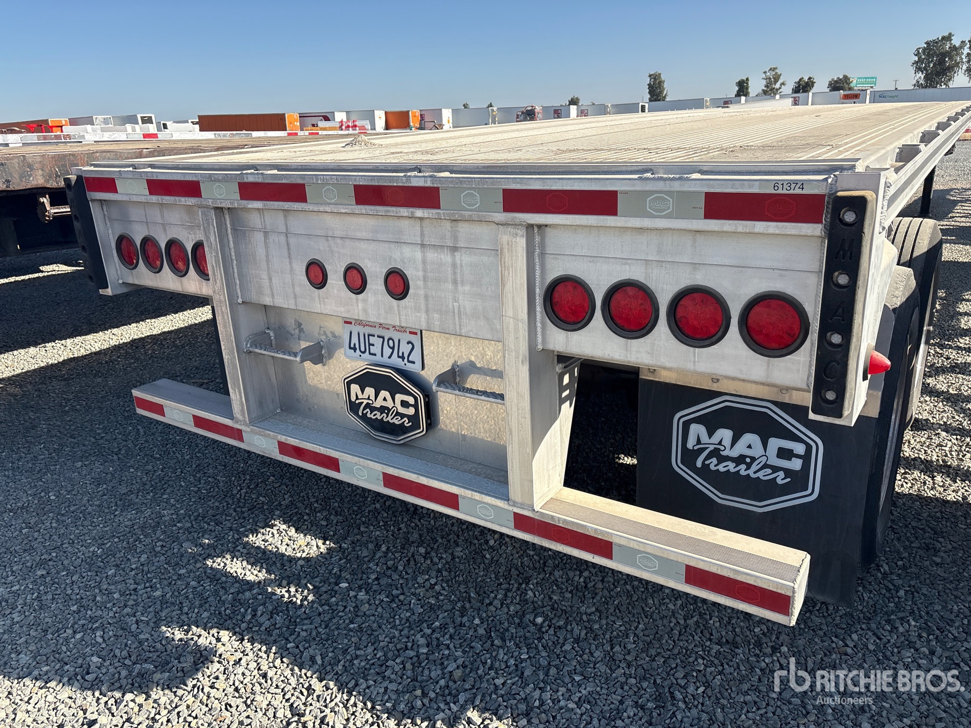 2022 Mac 48 ft T/A