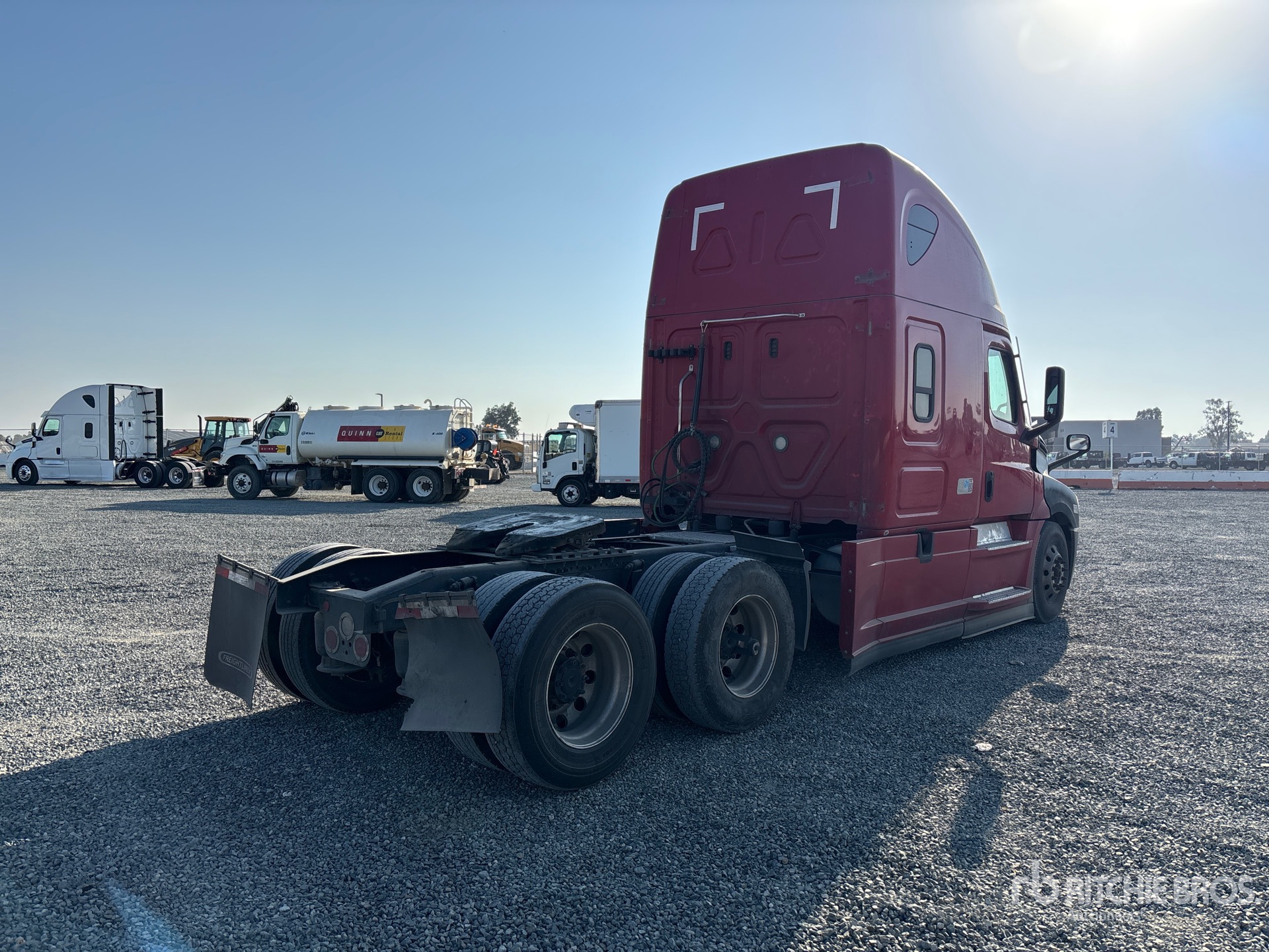 2022 Freightliner CASCADIA 126