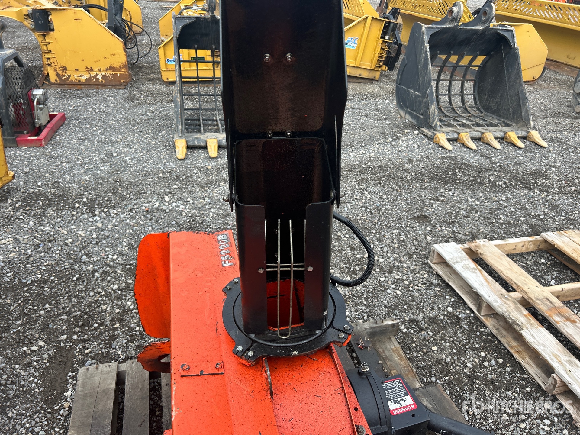 Kubota F5220B