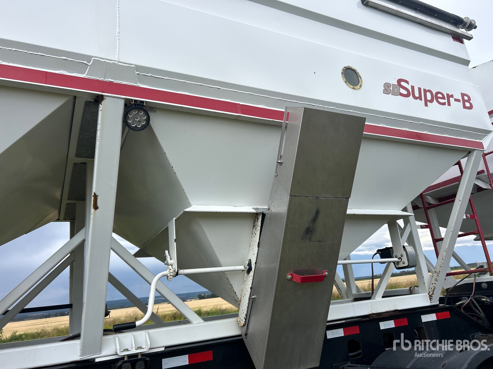 Haul-All 27 FT TRI/A SUPER B-TRAIN LEAD