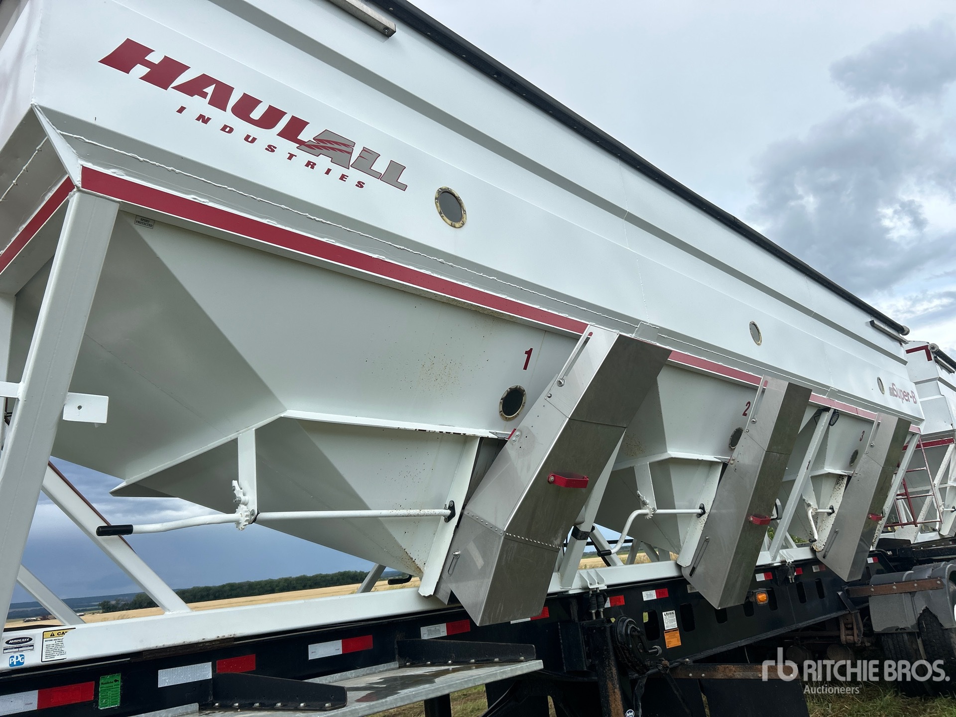 Haul-All 27 FT TRI/A SUPER B-TRAIN LEAD
