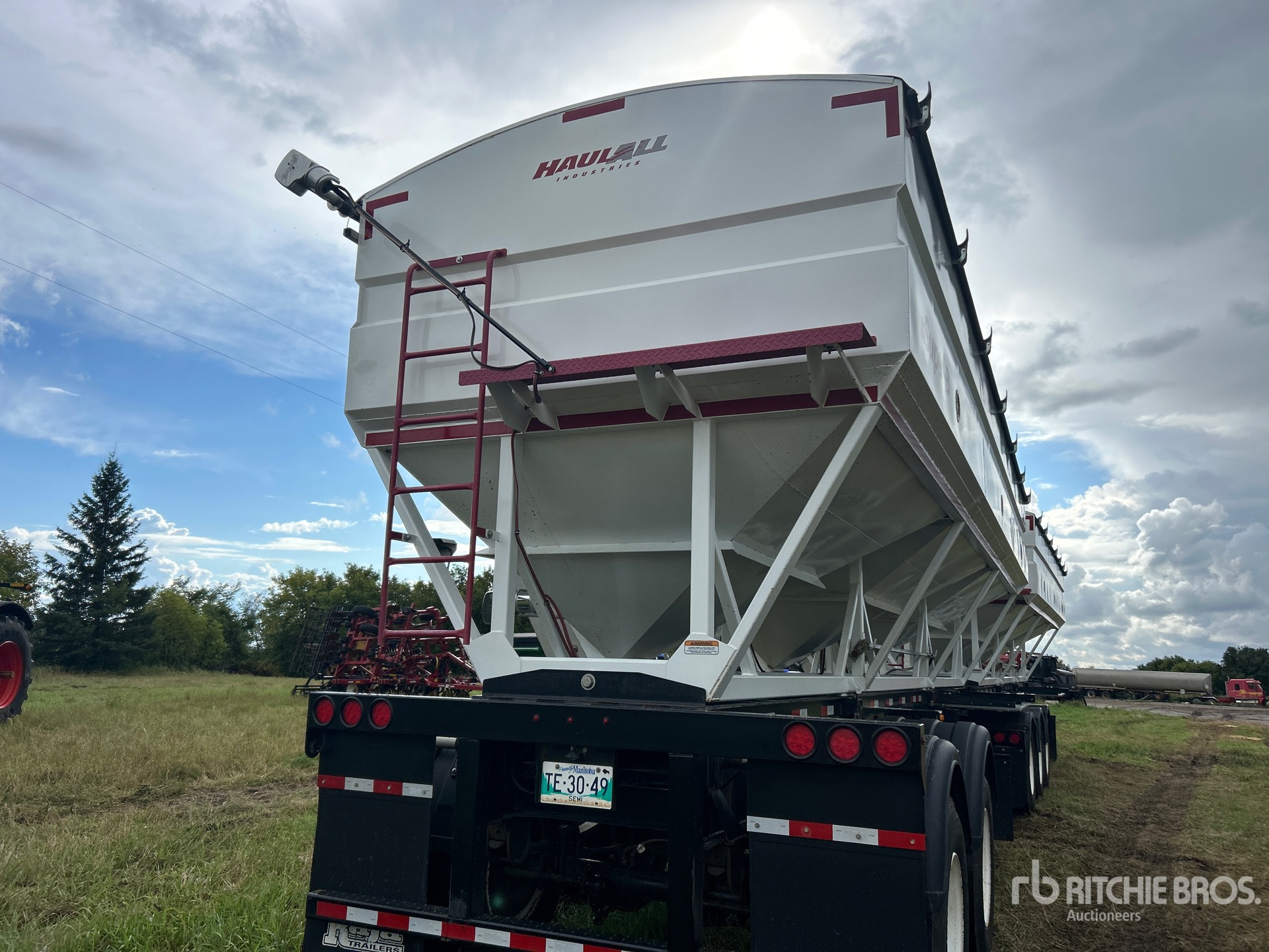 Haul-All 30 FT T/A SUPER B-TRAIN PUP