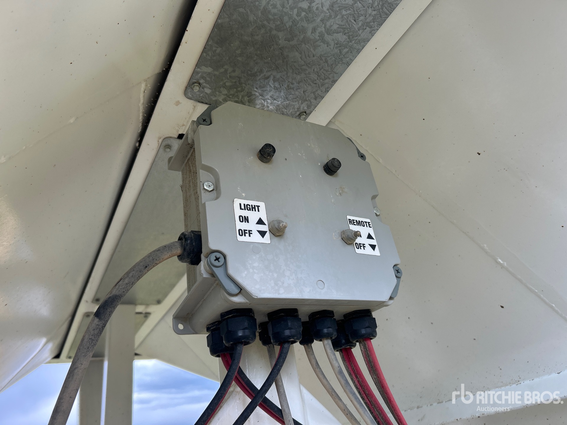 Haul-All 30 FT T/A SUPER B-TRAIN PUP