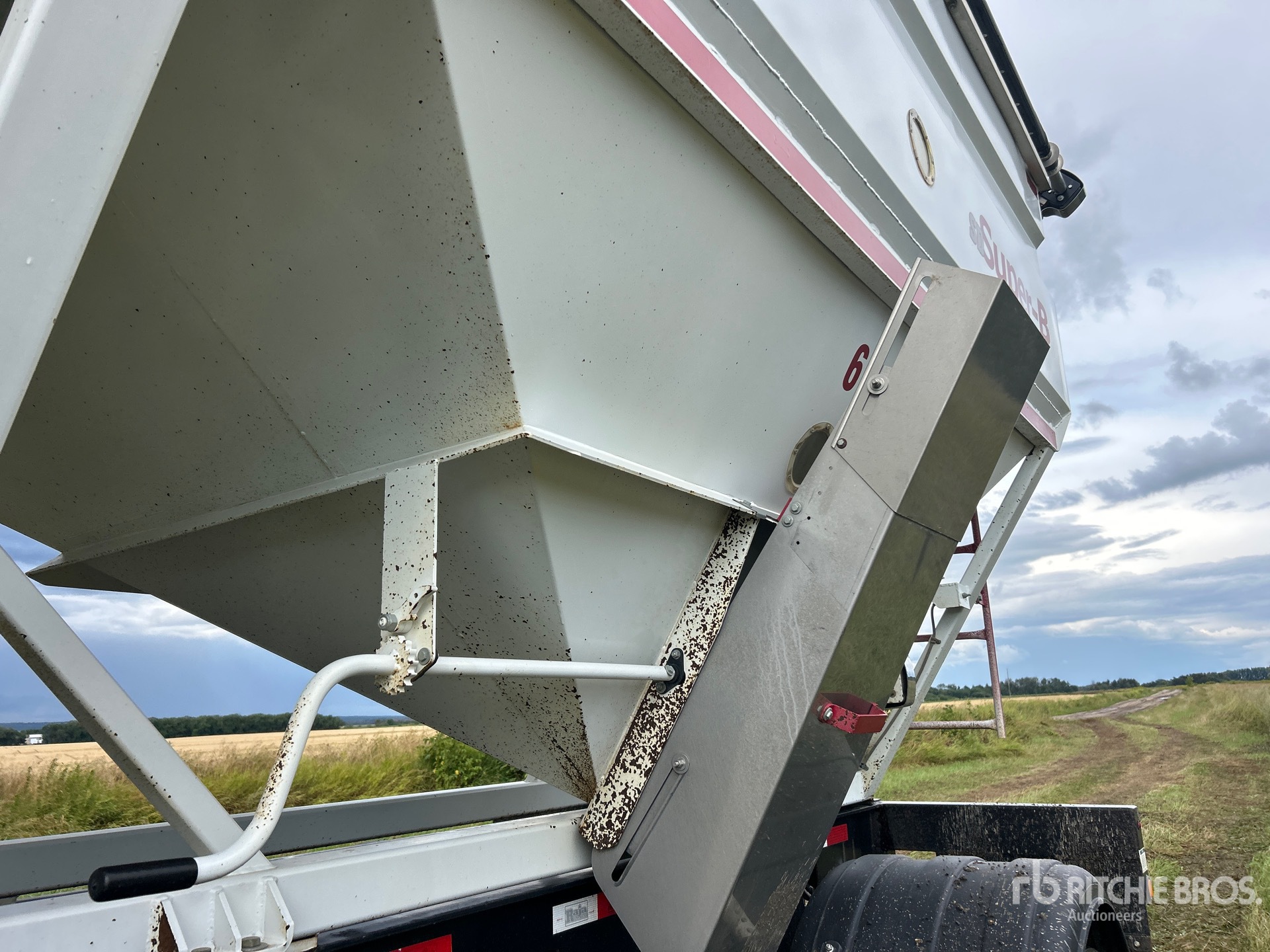 Haul-All 30 FT T/A SUPER B-TRAIN PUP