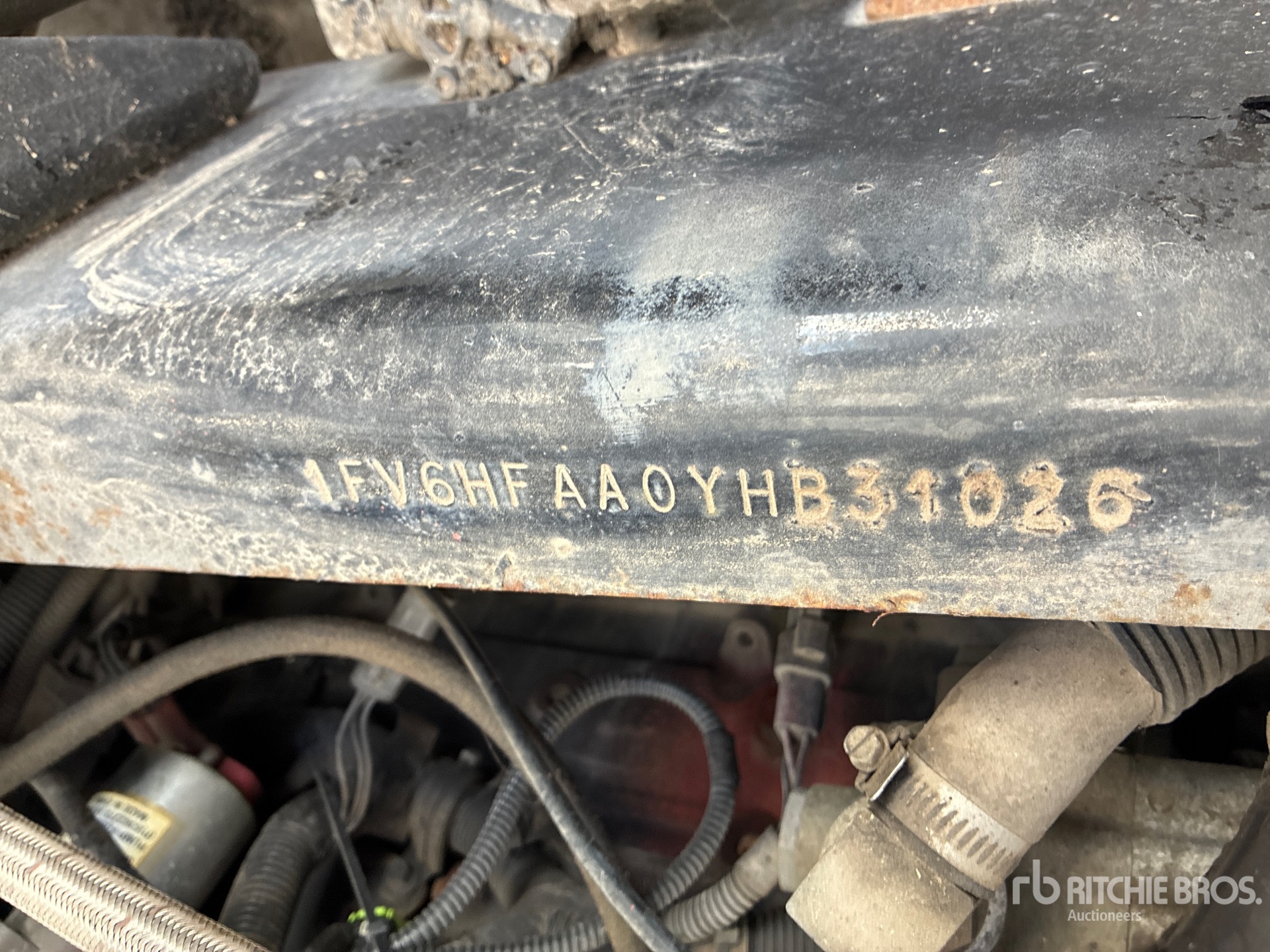 2000 Freightliner FL 70