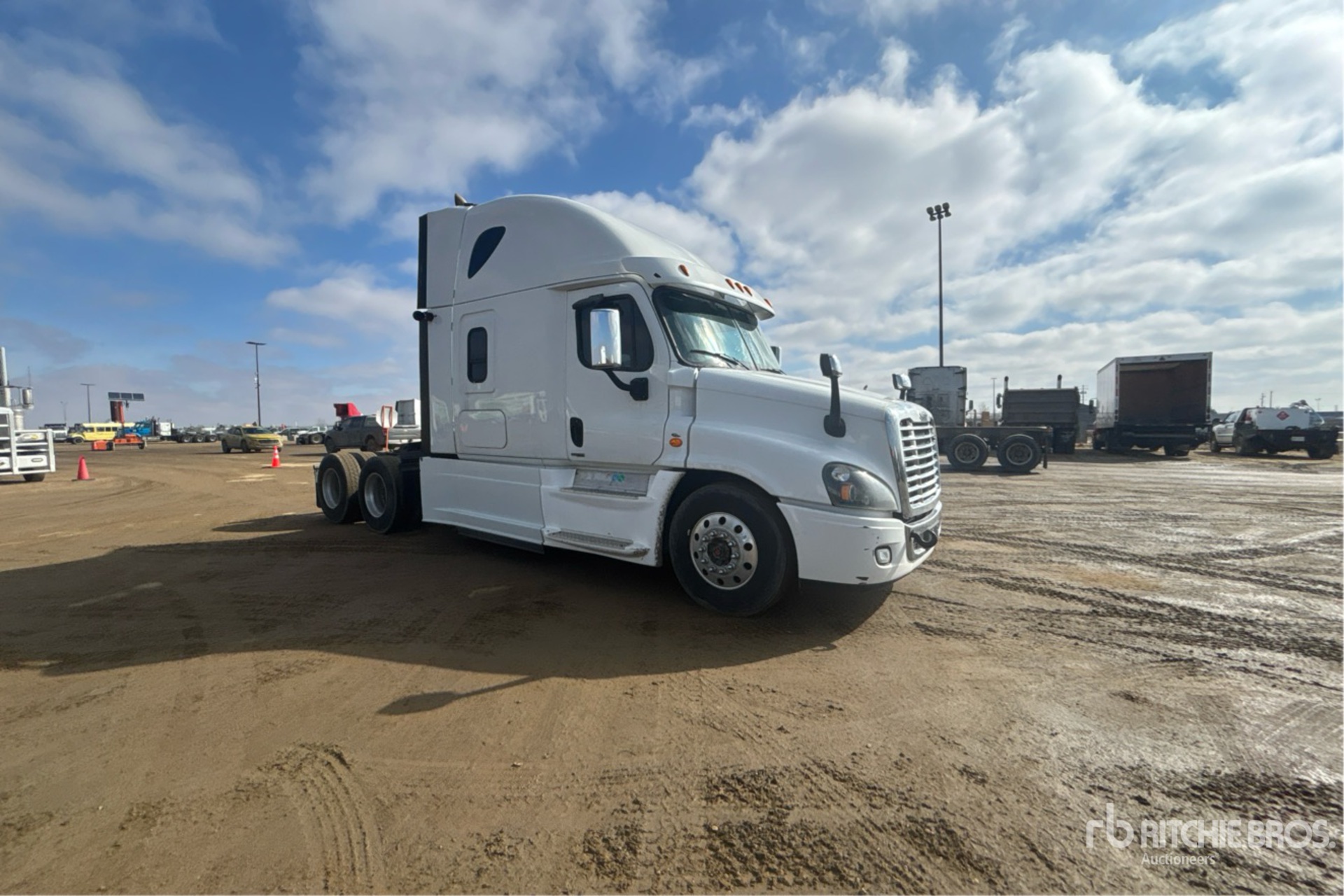 2016 Freightliner CASCADIA 125