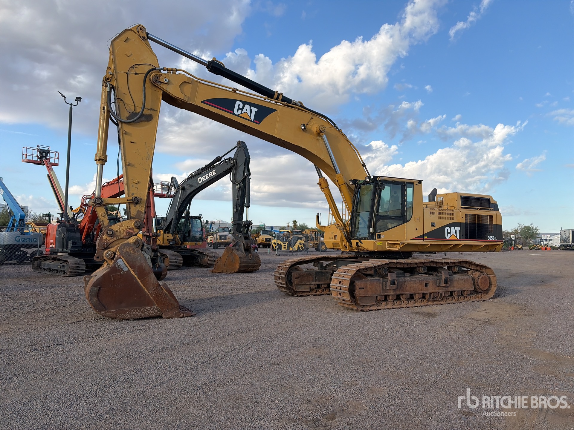 Photo of 2001 Caterpillar 365B