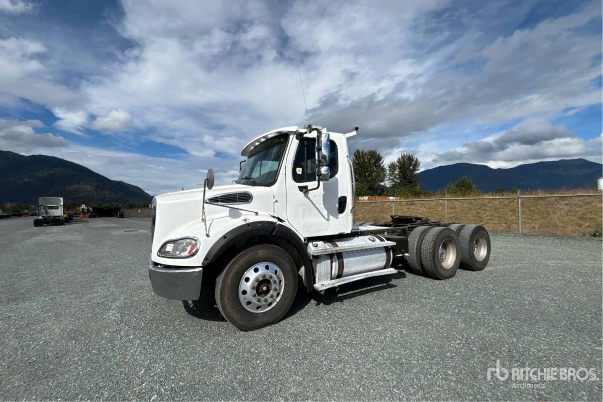 2014 Freightliner M2 112