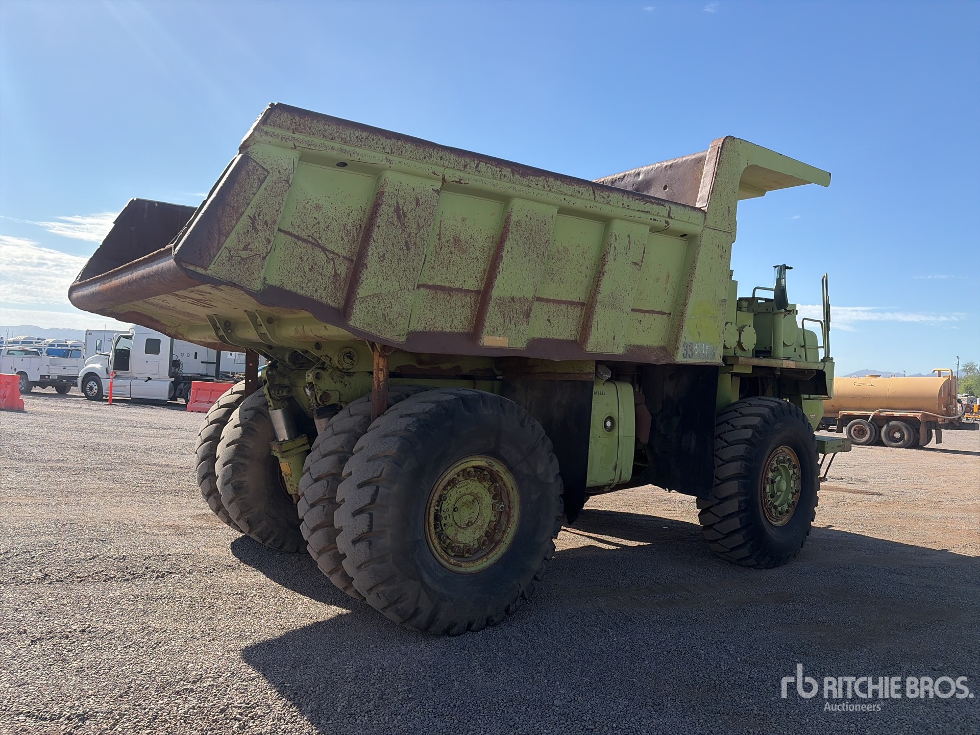 1979 Terex 3305