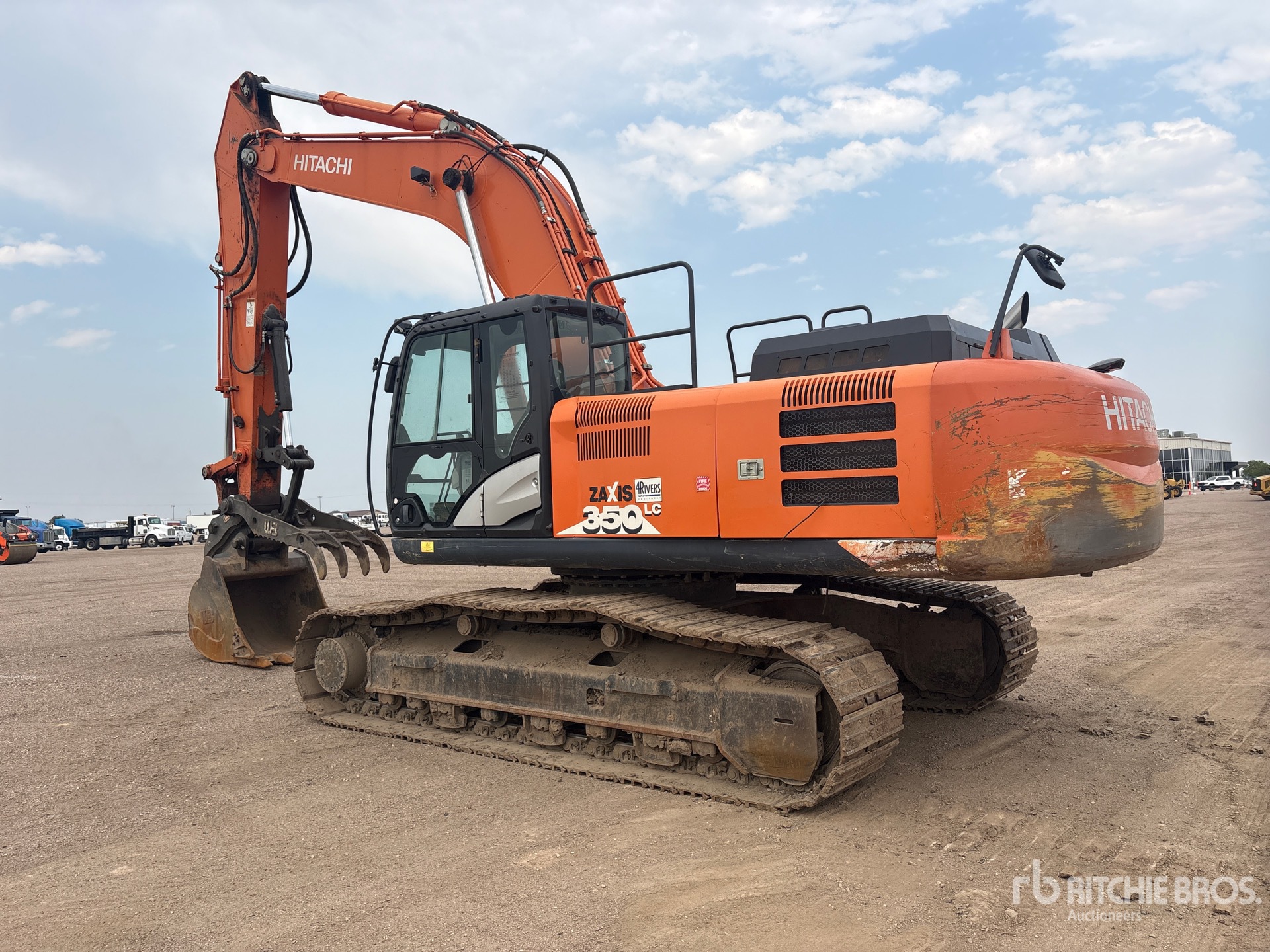 2017 Hitachi ZX350LC-6N