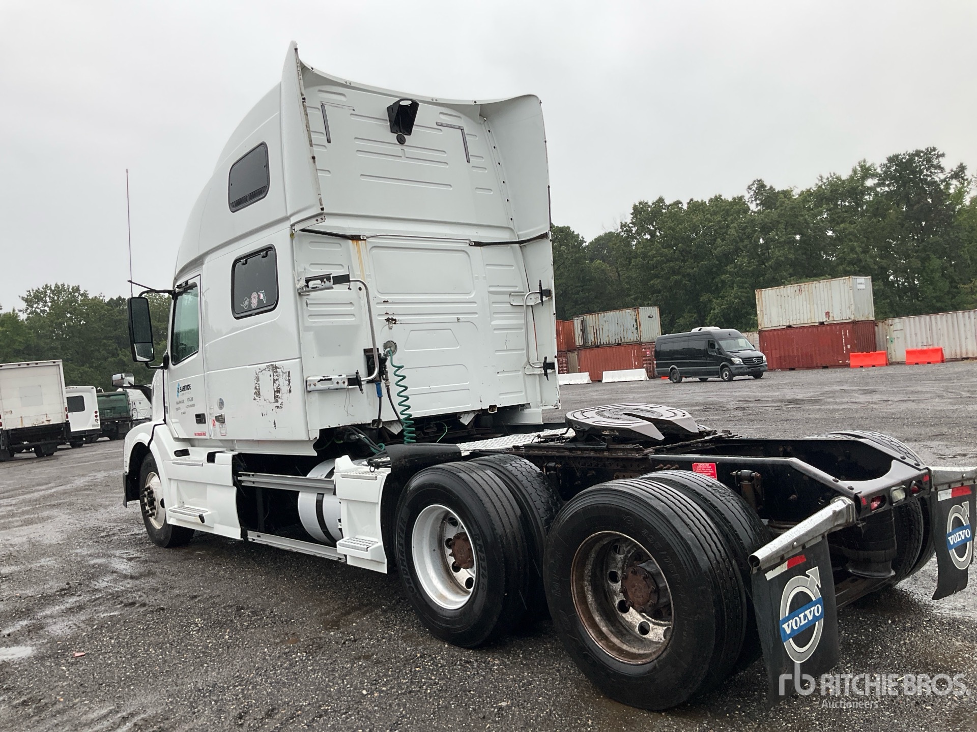 2017 Volvo VNL