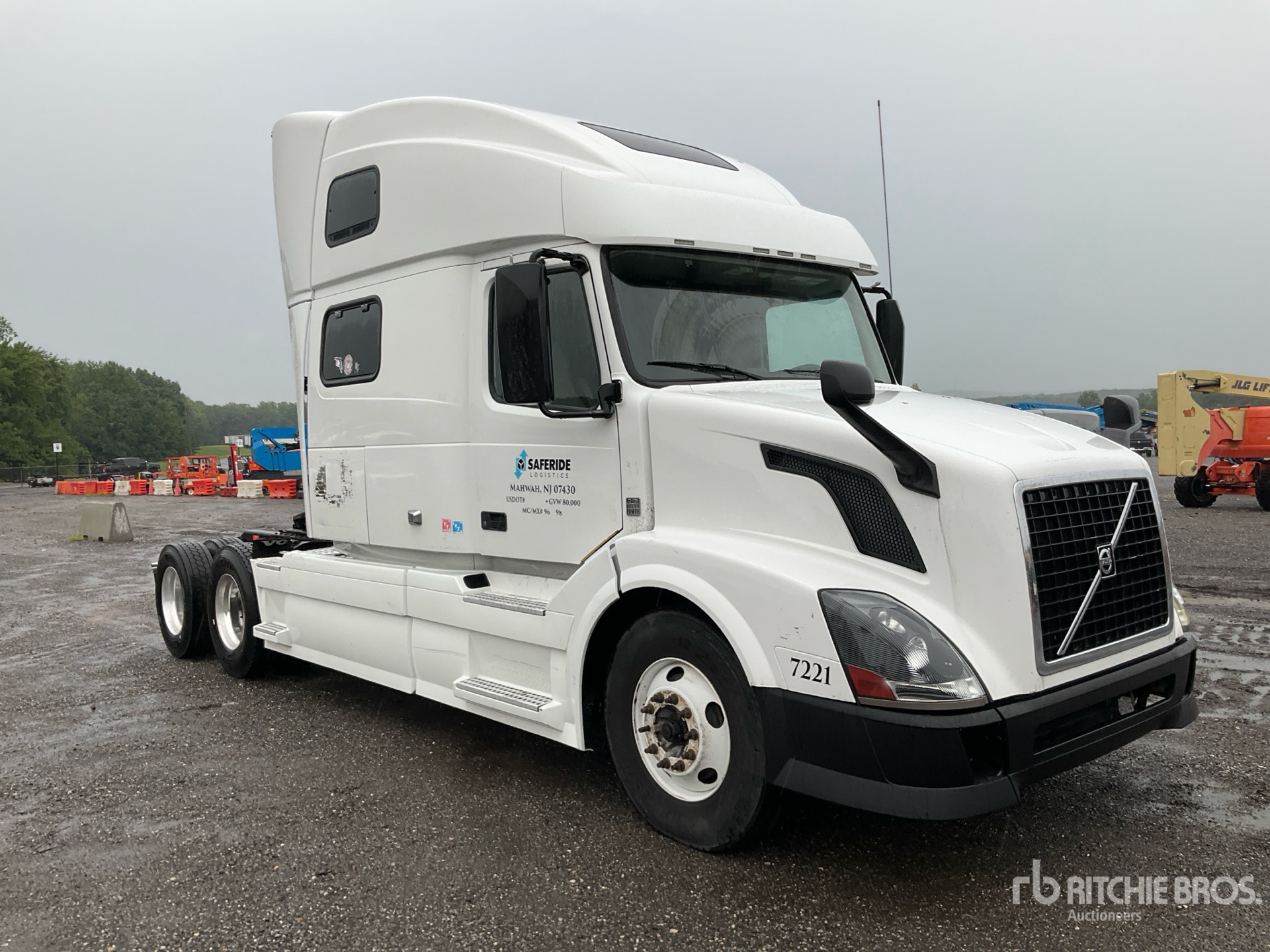 2017 Volvo VNL
