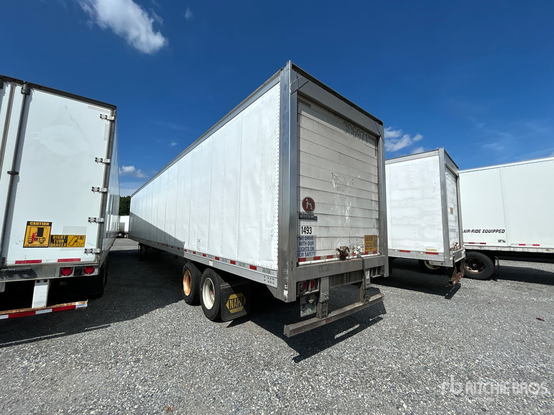 2015 Great Dane 7311T