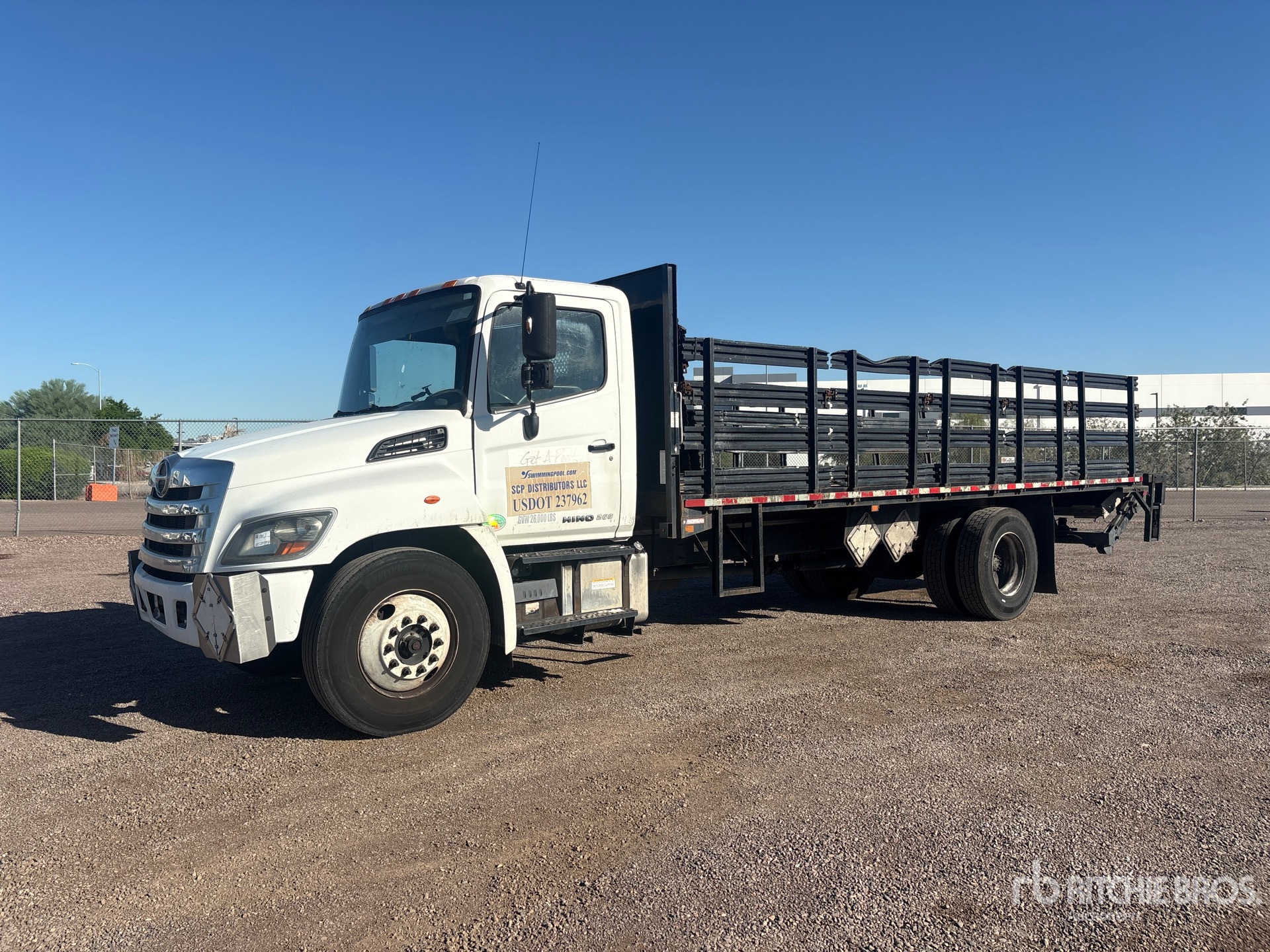 2017 Hino 268