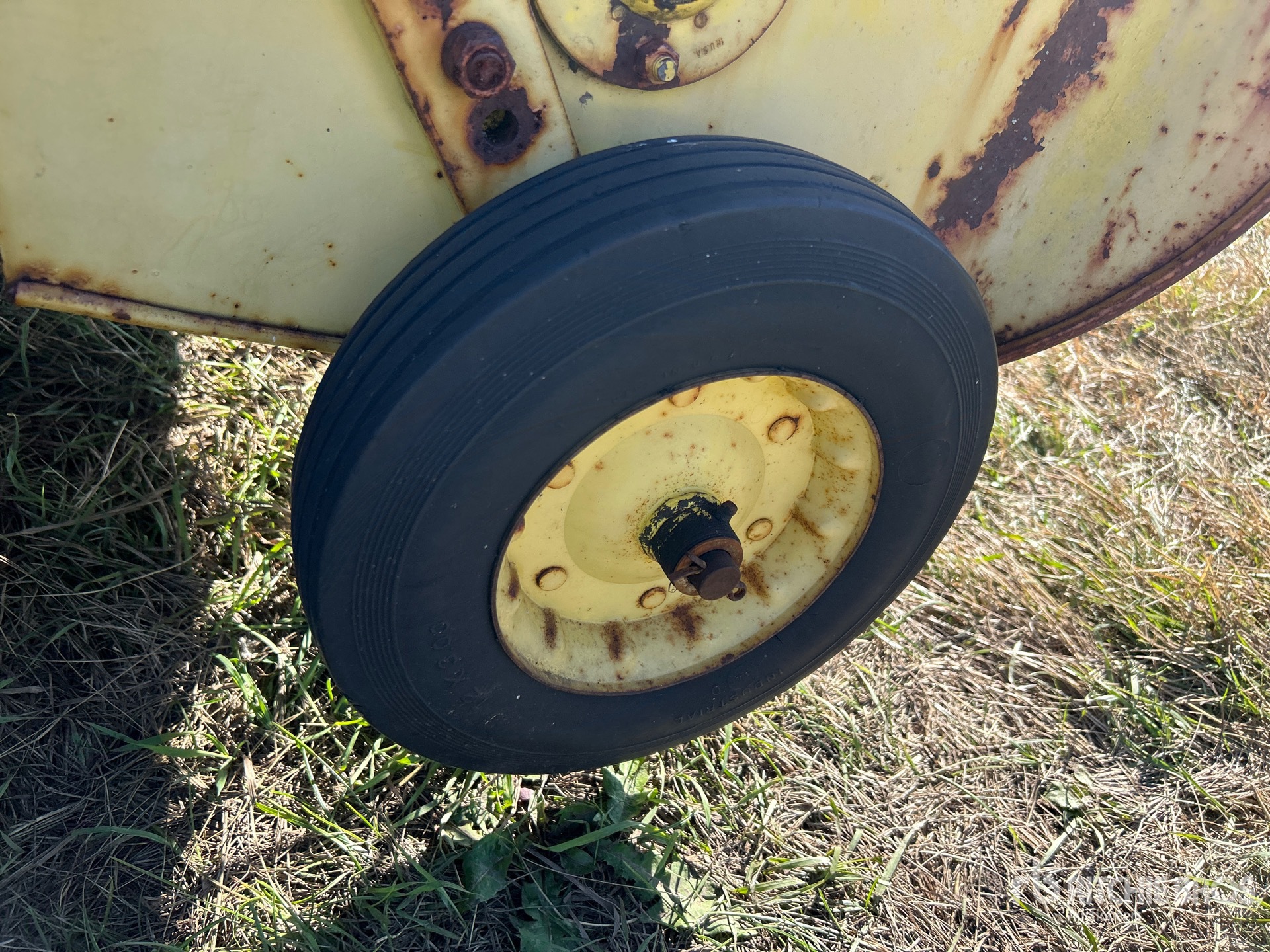 John Deere 346