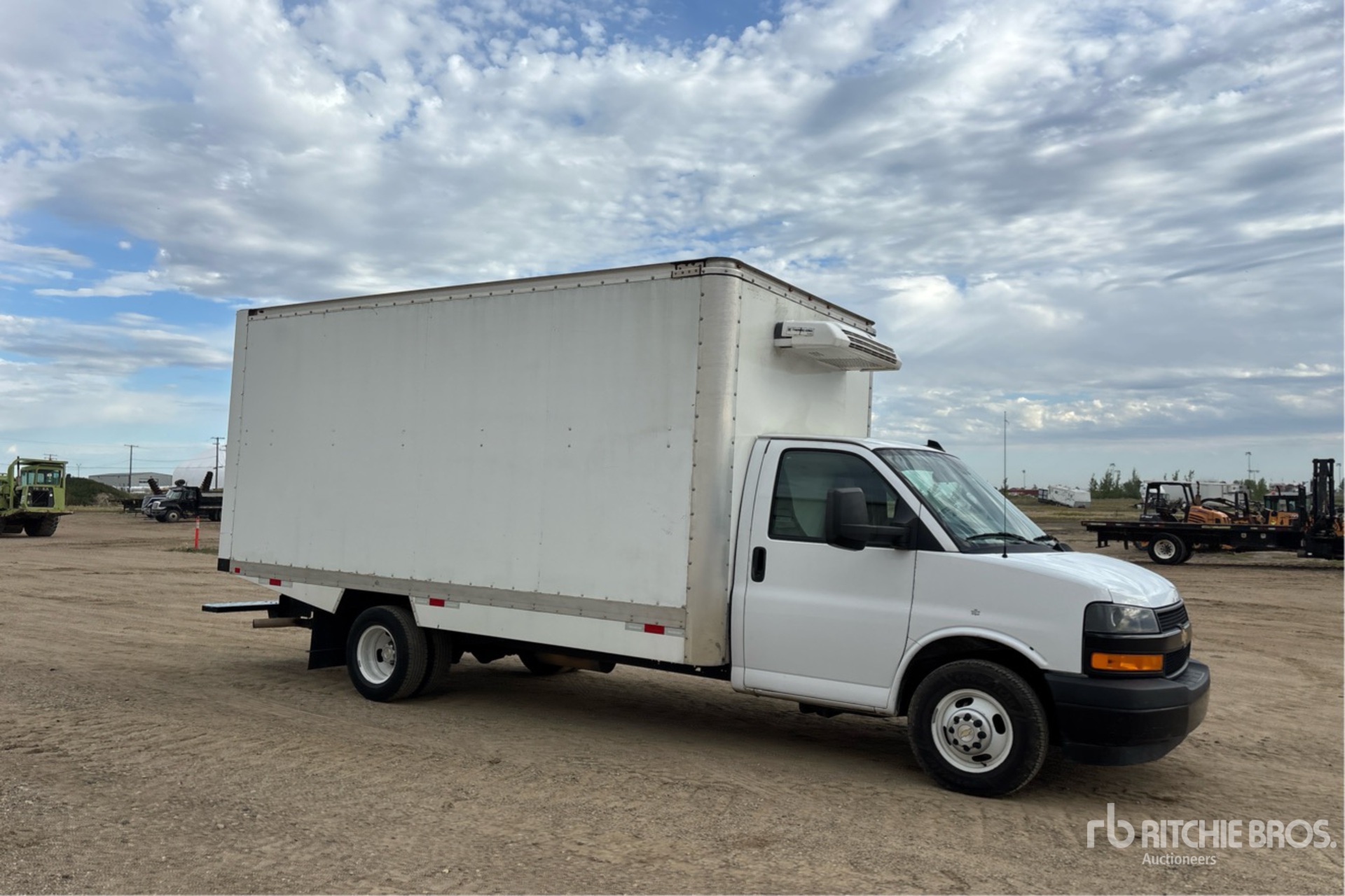 2024 Chevrolet EXPRESS
