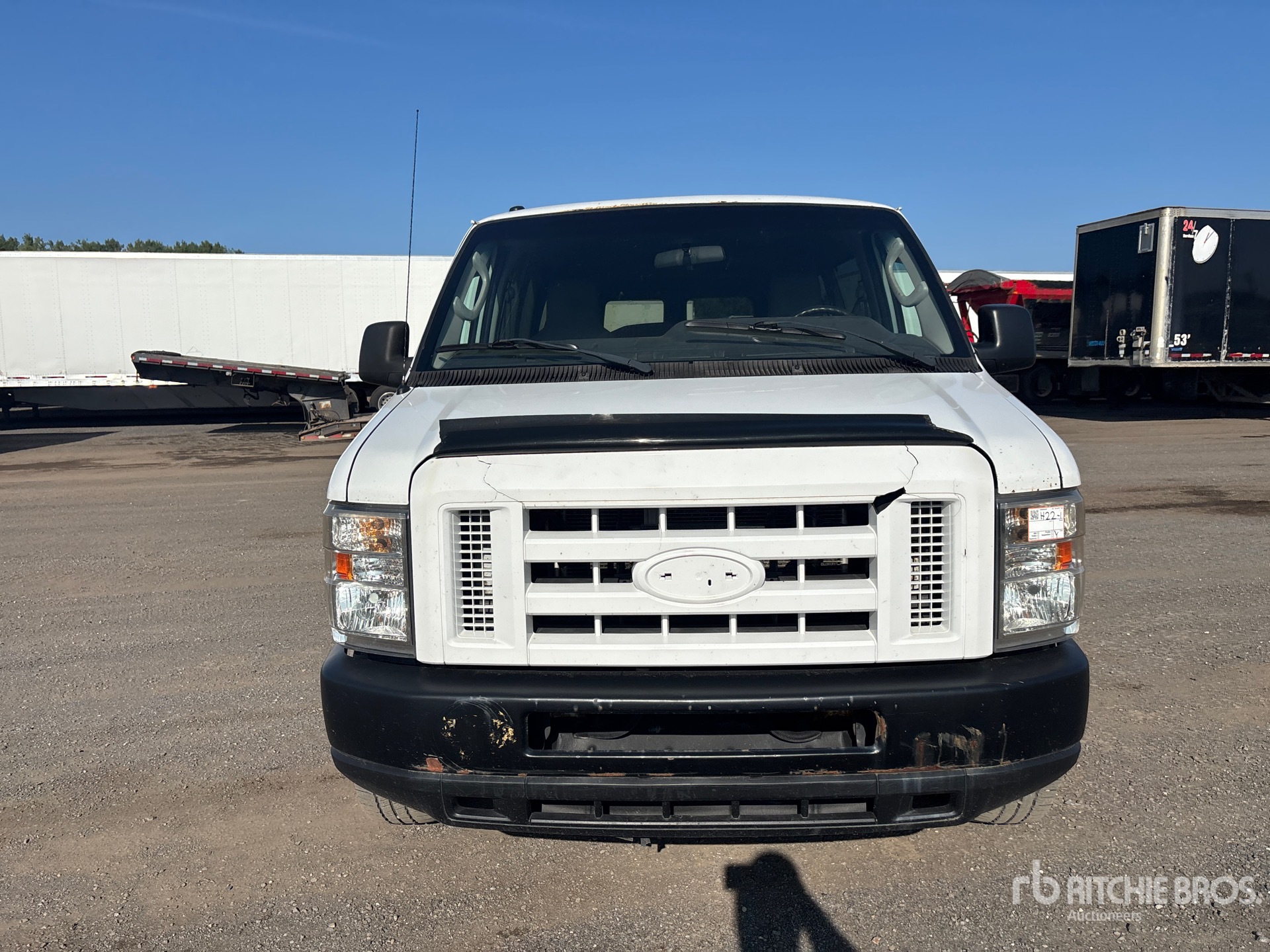2013 Ford E-350