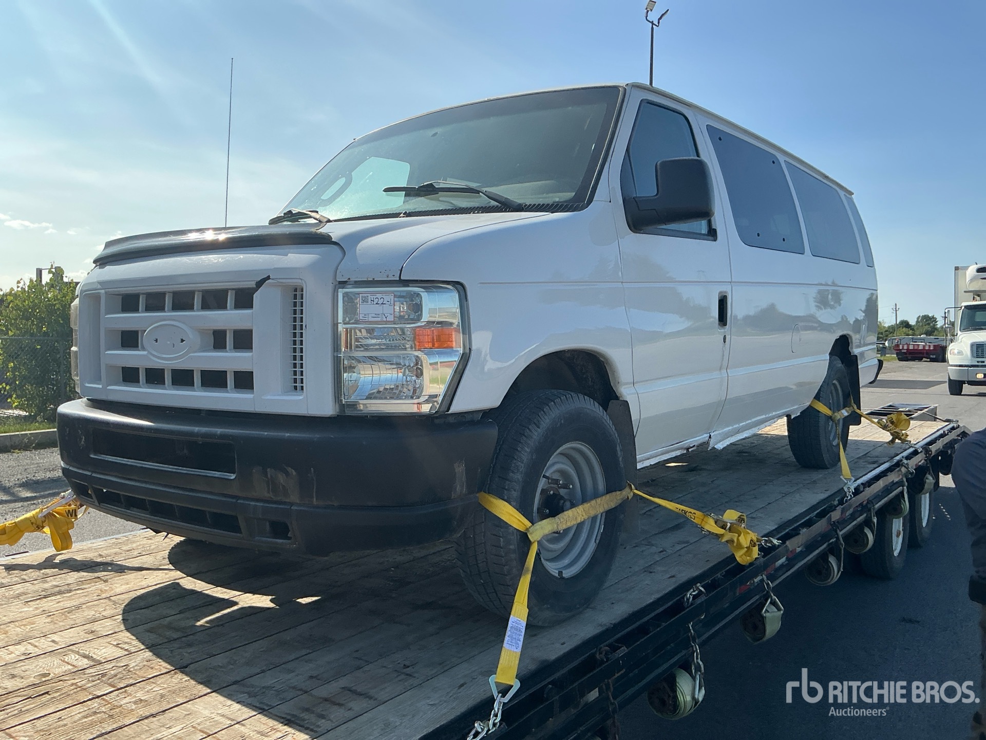 2013 Ford E-350