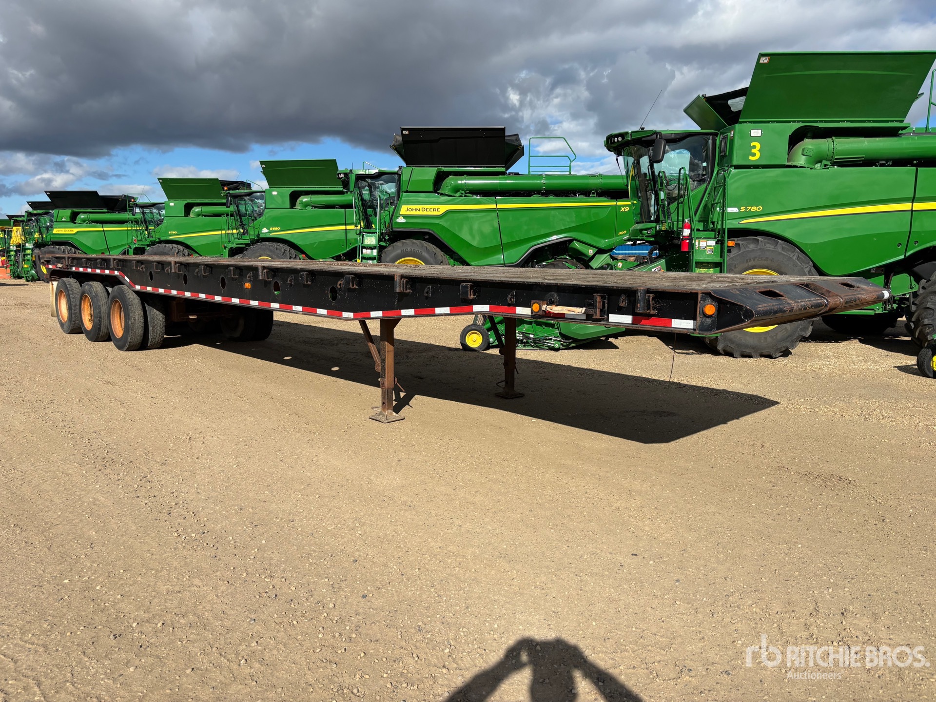 1998 JC 48 ft Tri/A Flatbed