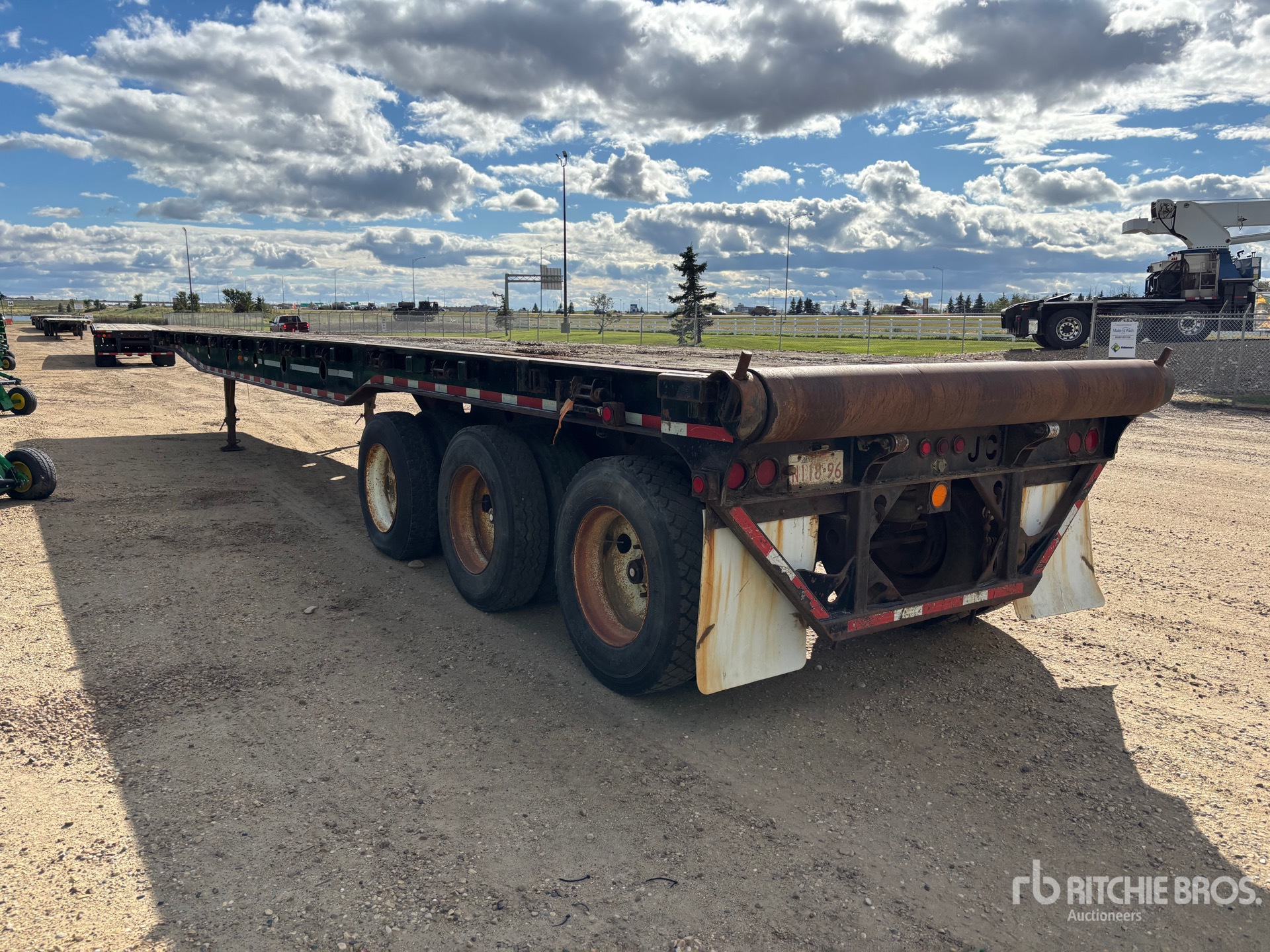 1998 JC 48 ft Tri/A Flatbed