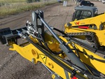 Hydraulics with Bucket Tilt Cylinders