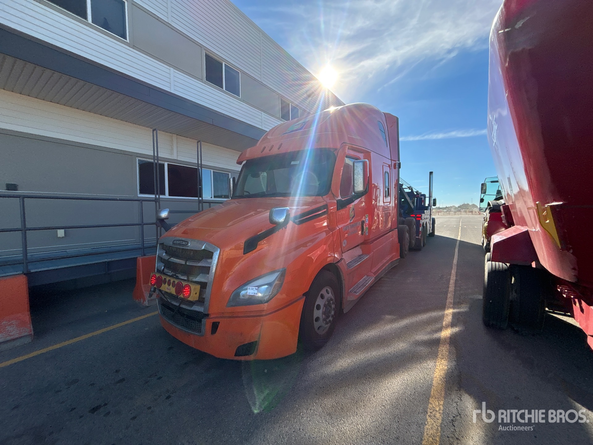 2023 Freightliner CASCADIA 126