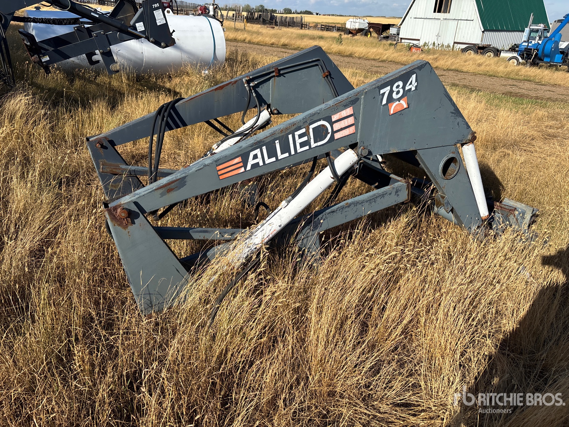 Allied 784
