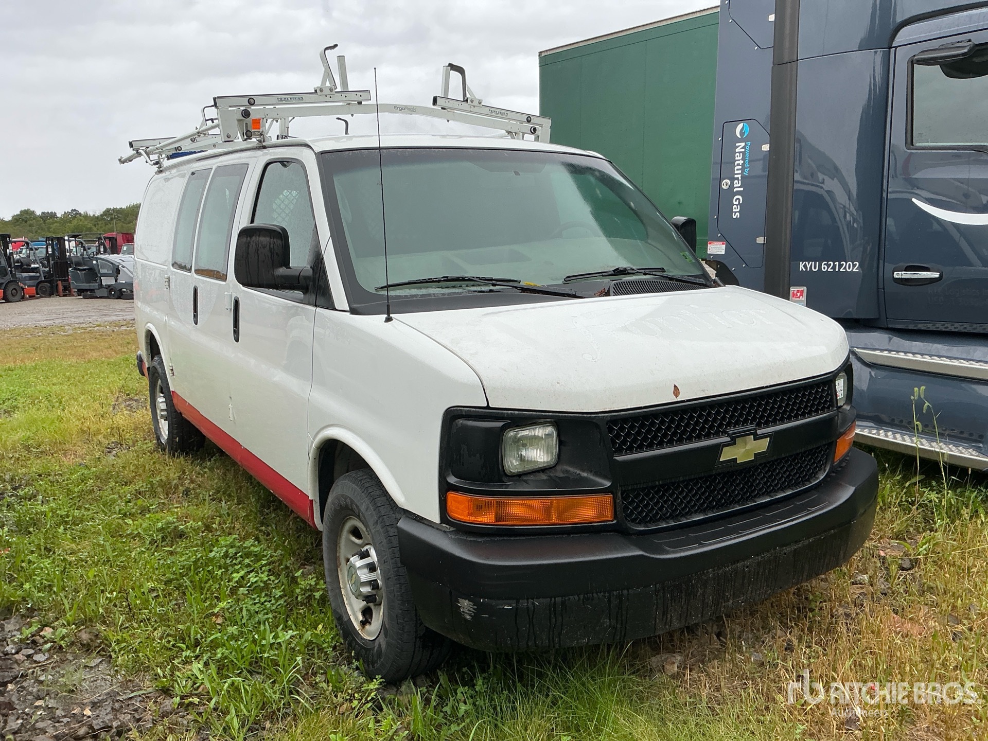2011 Chevrolet EXPRESS 2500