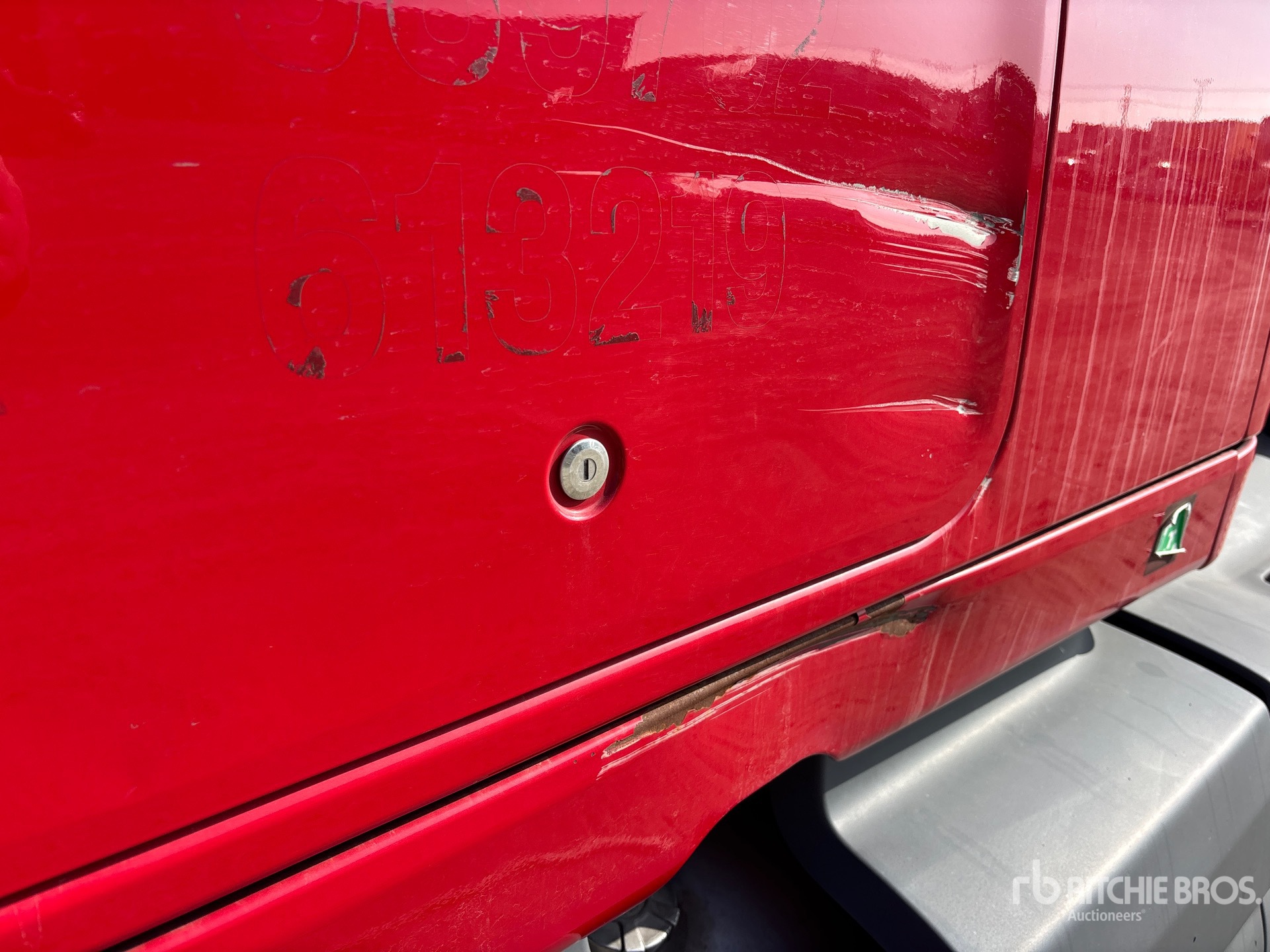 2019 International LT625