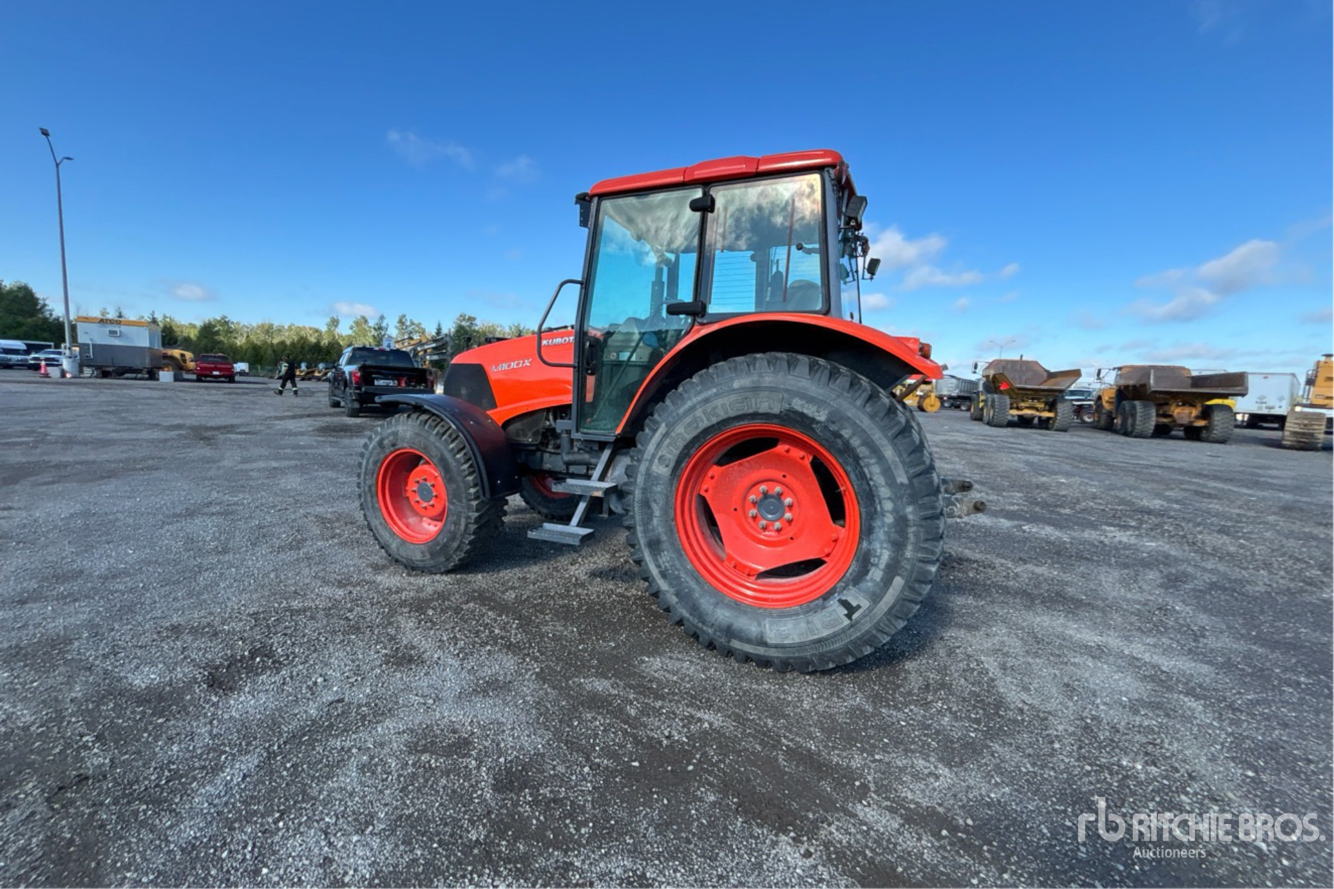 2009 Kubota M100X