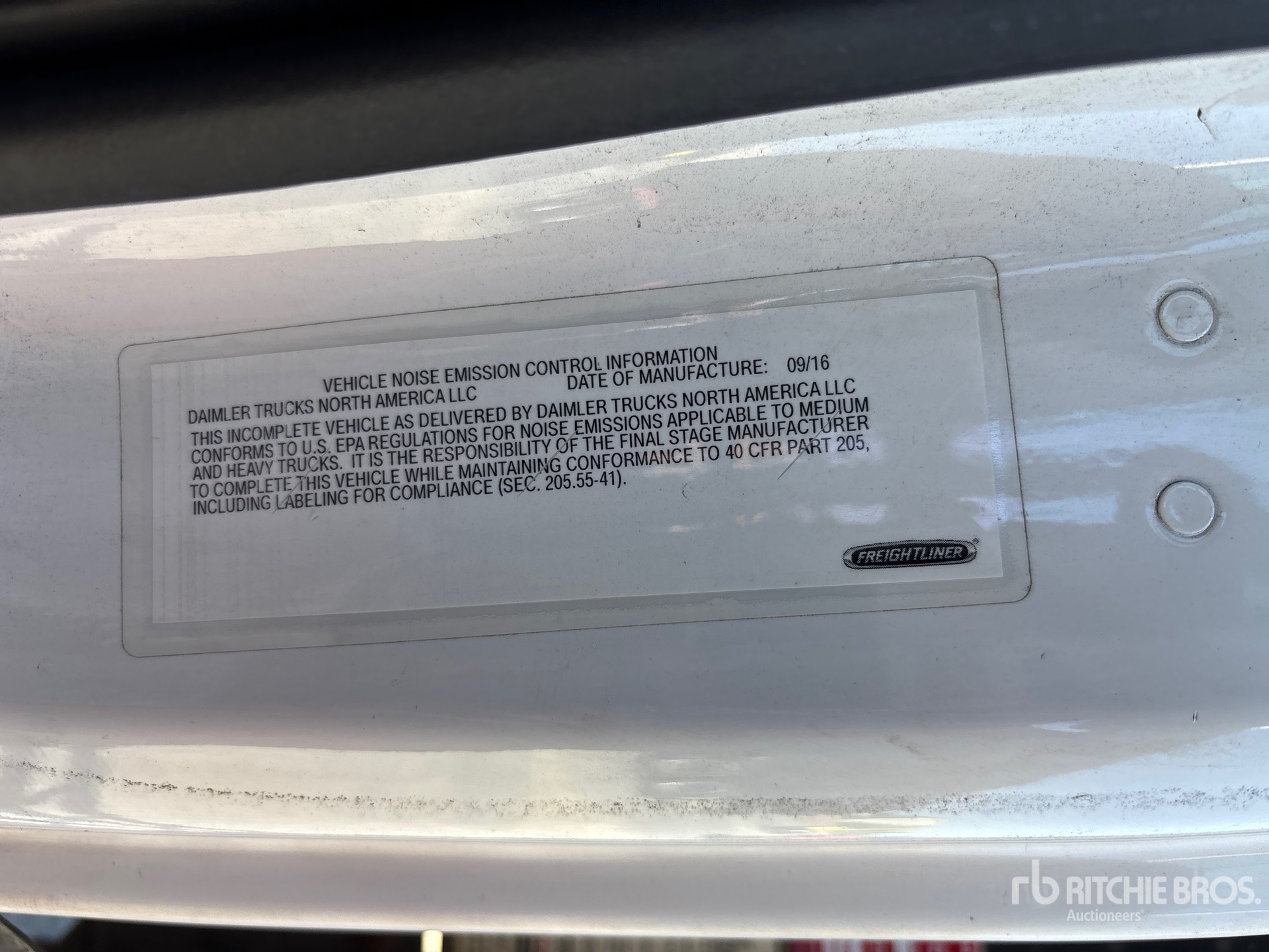 2017 Freightliner M2 106