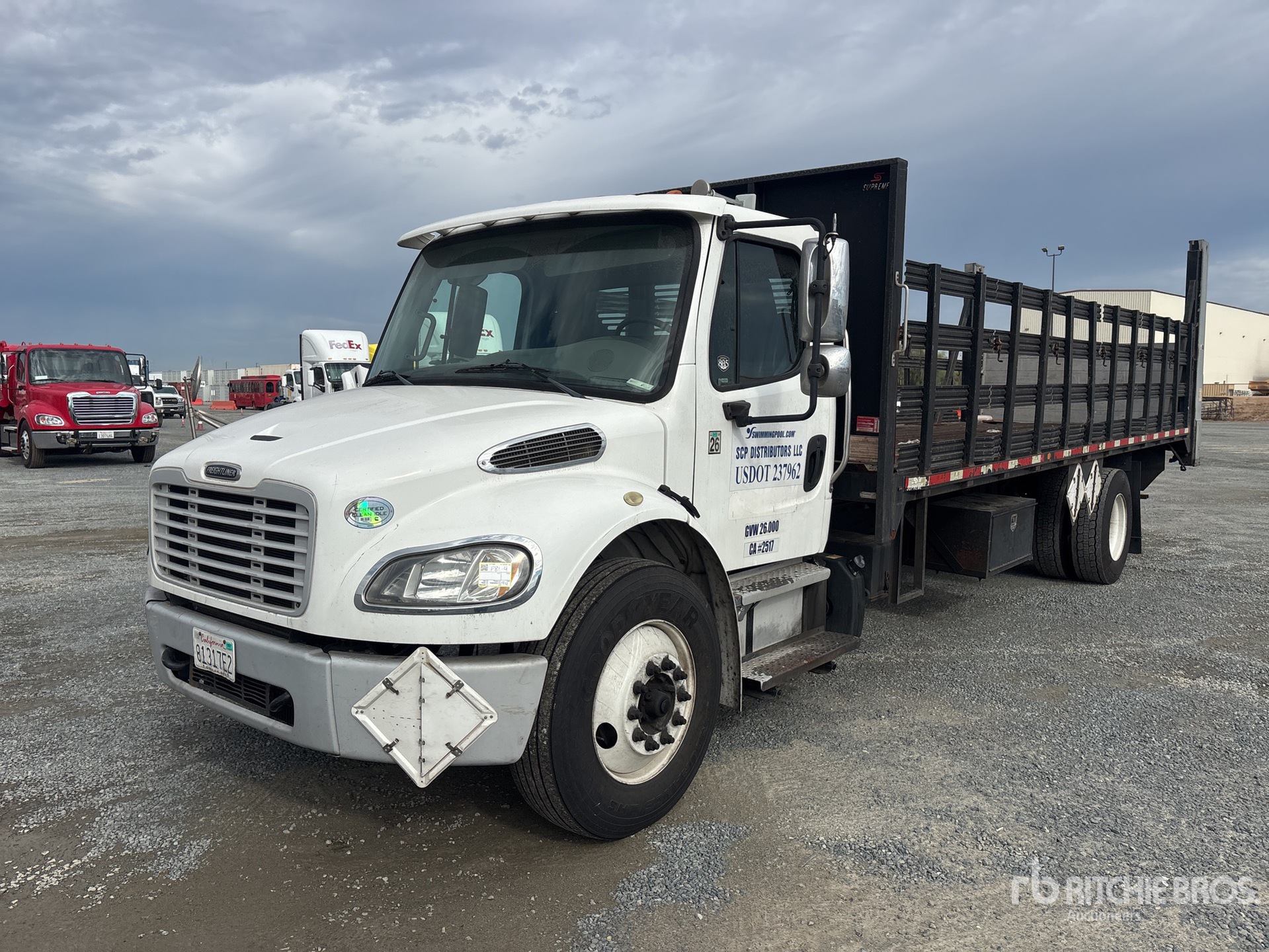 2017 Freightliner M2 106
