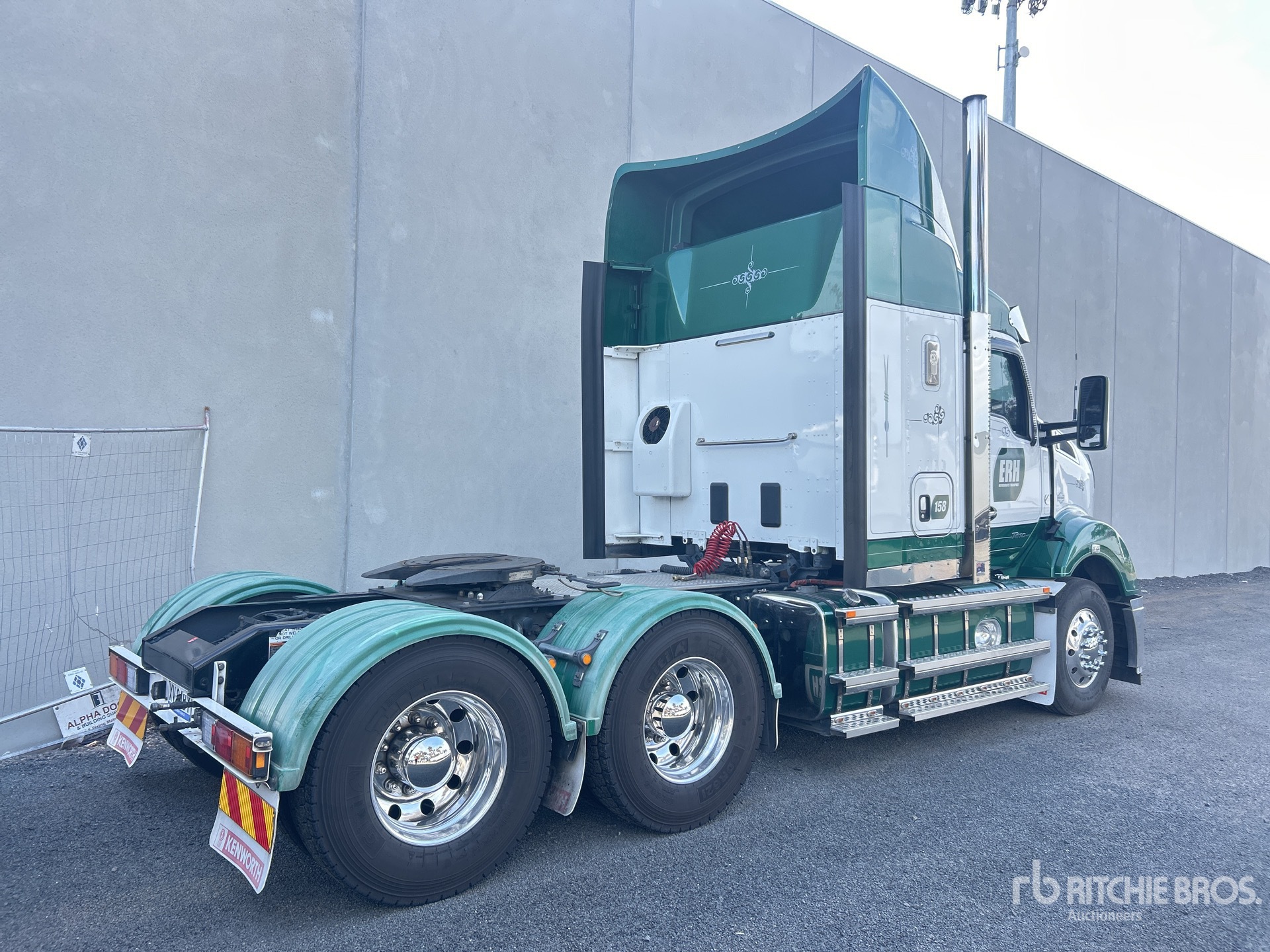 2019 Kenworth T610