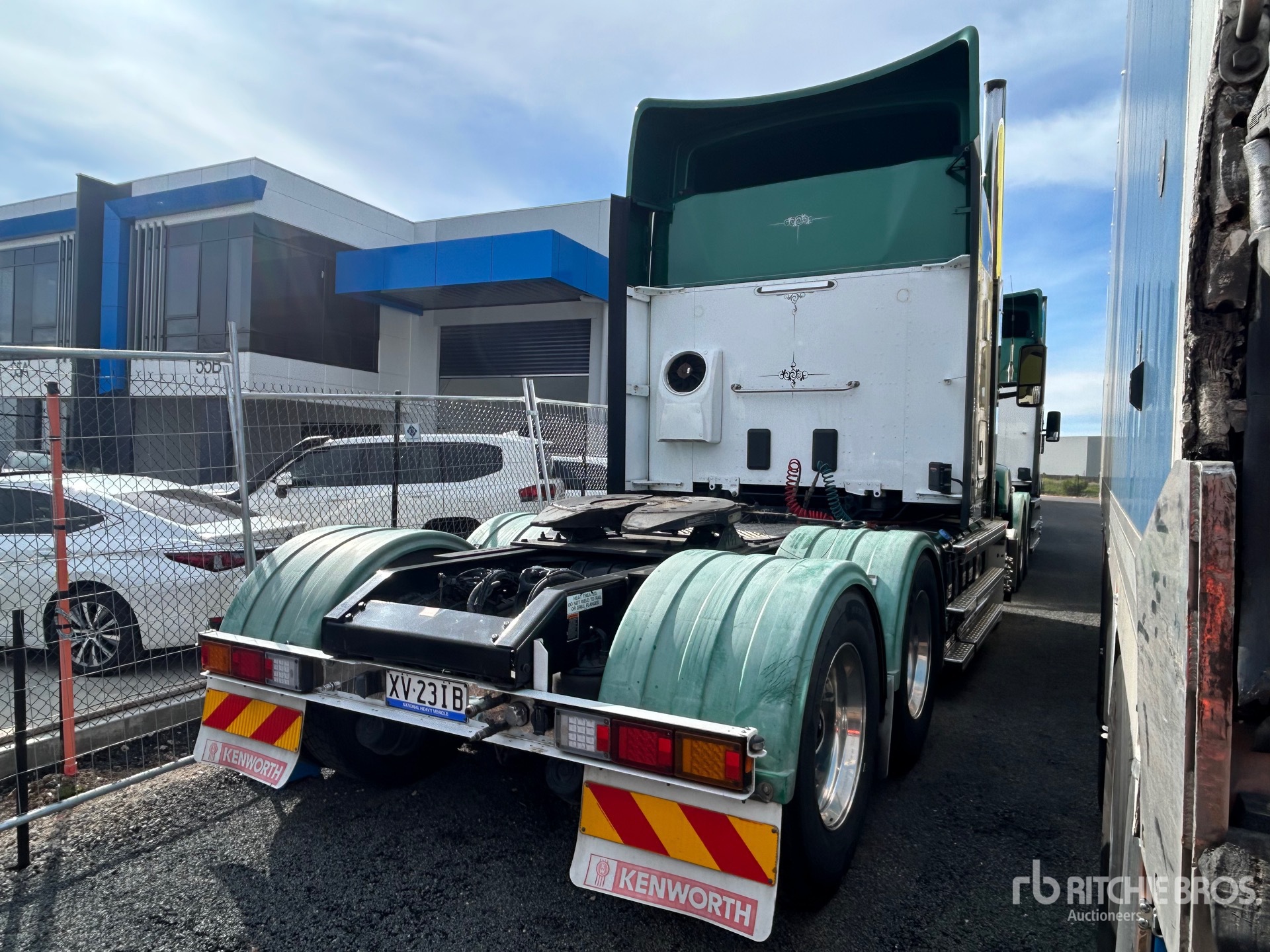 2019 Kenworth T610