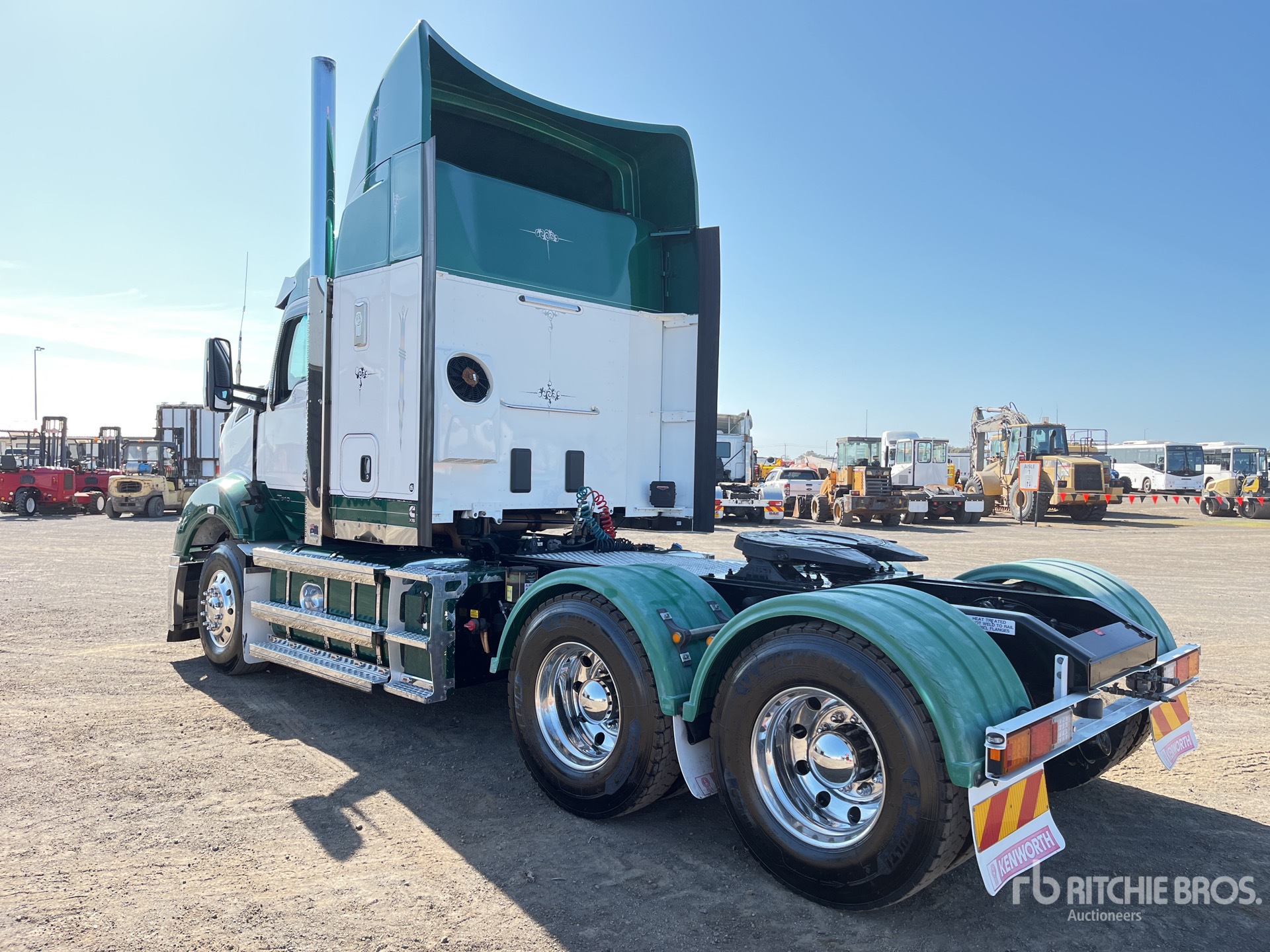 2019 Kenworth T610