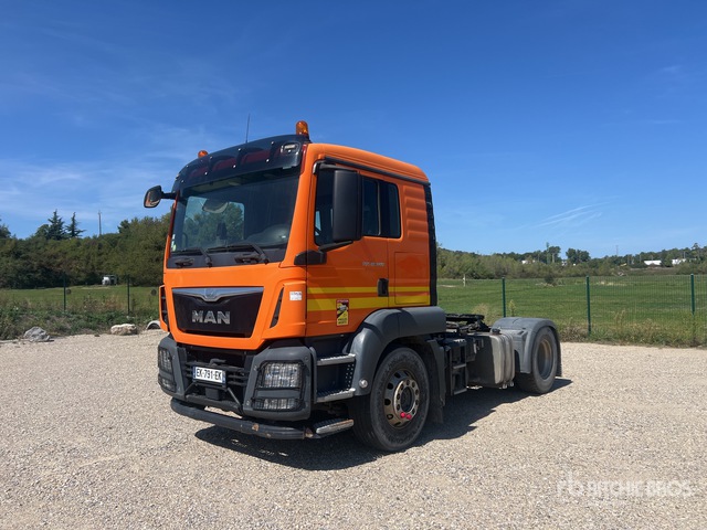 2017 MAN TGS 18.440 S/A Sleeper Truck Tractor