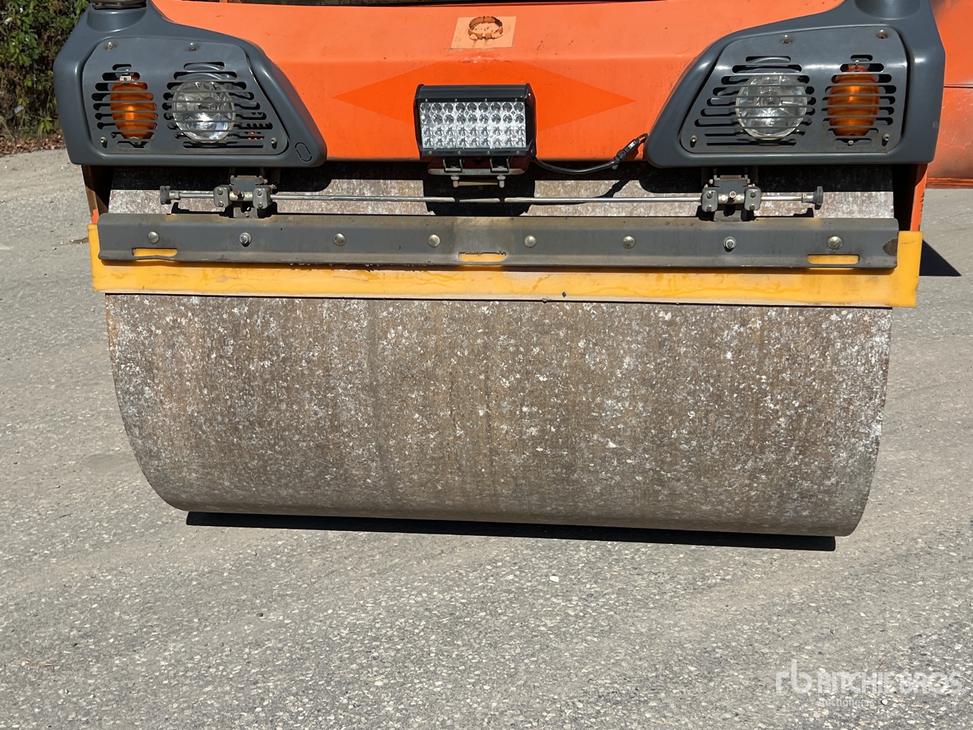 2011 Hamm HD+90VO