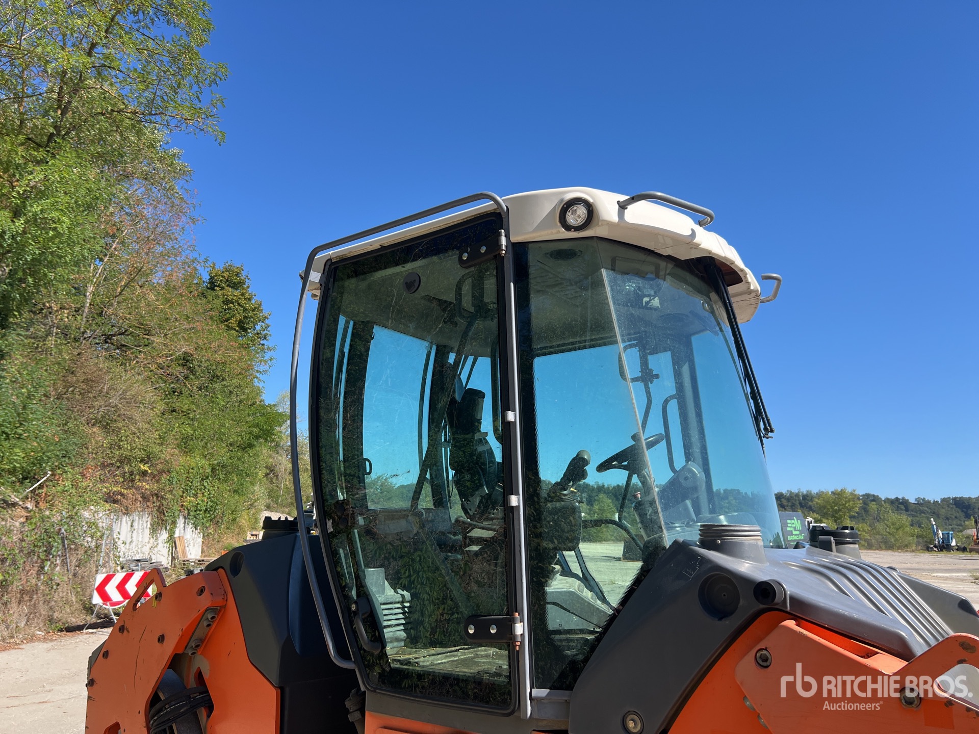 2011 Hamm HD+90VO