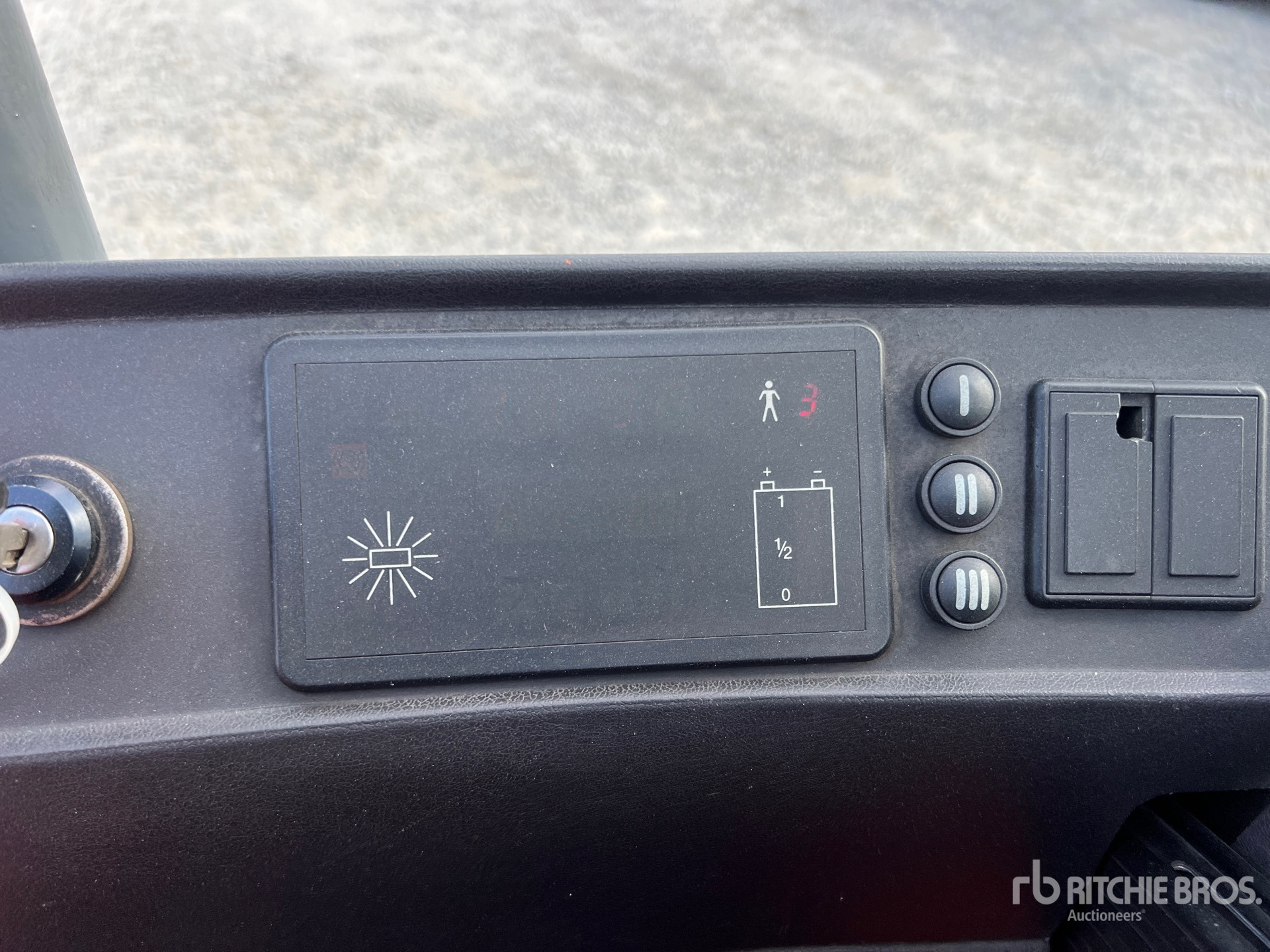 2004 Toyota 7FBRE20