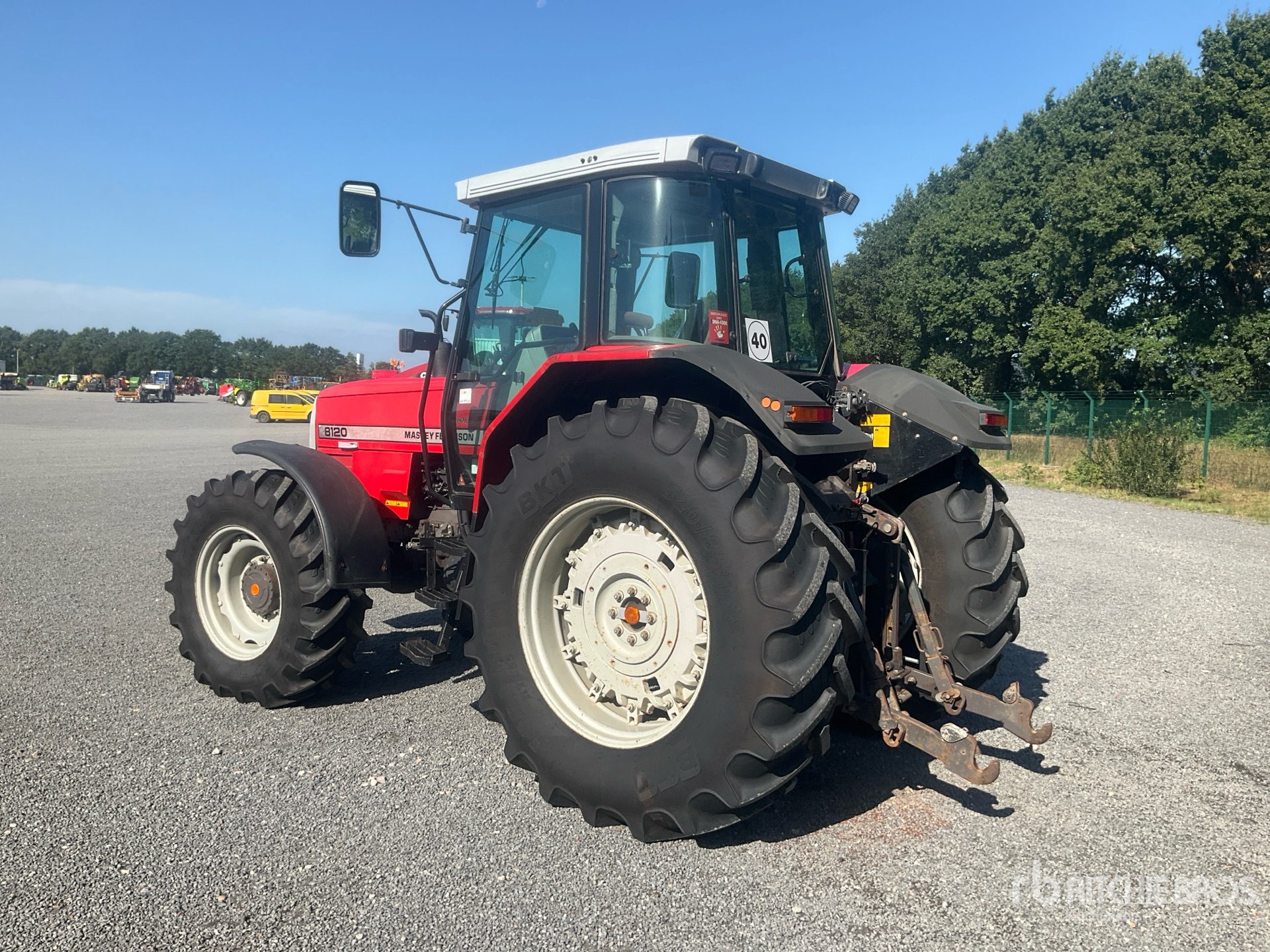 2000 Massey Ferguson 8120