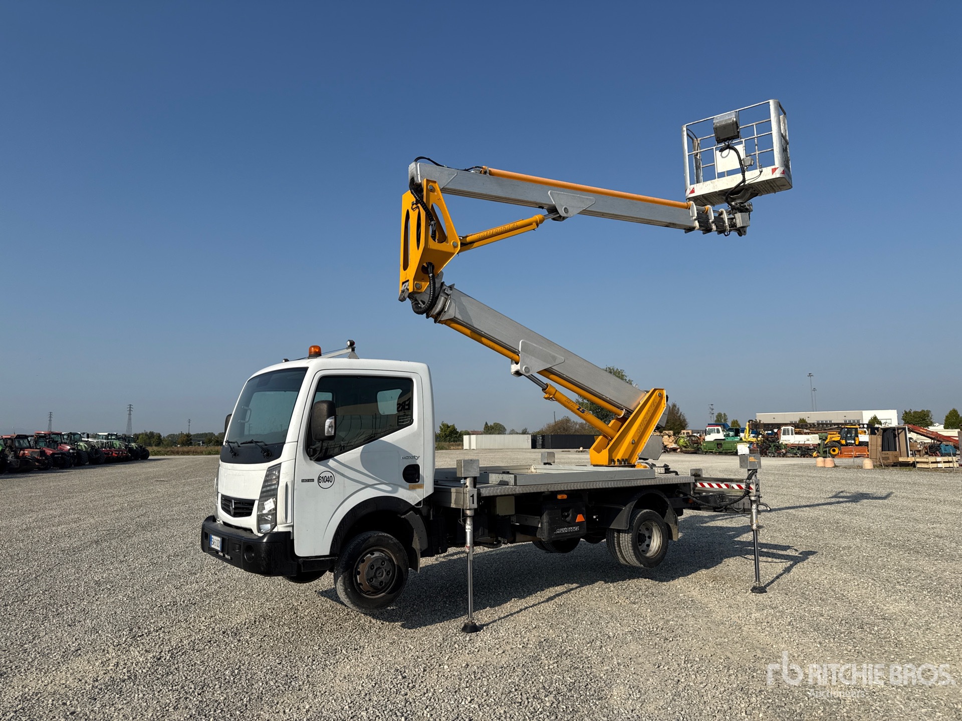 Photo of 2014 Renault MAXITY 140DXI