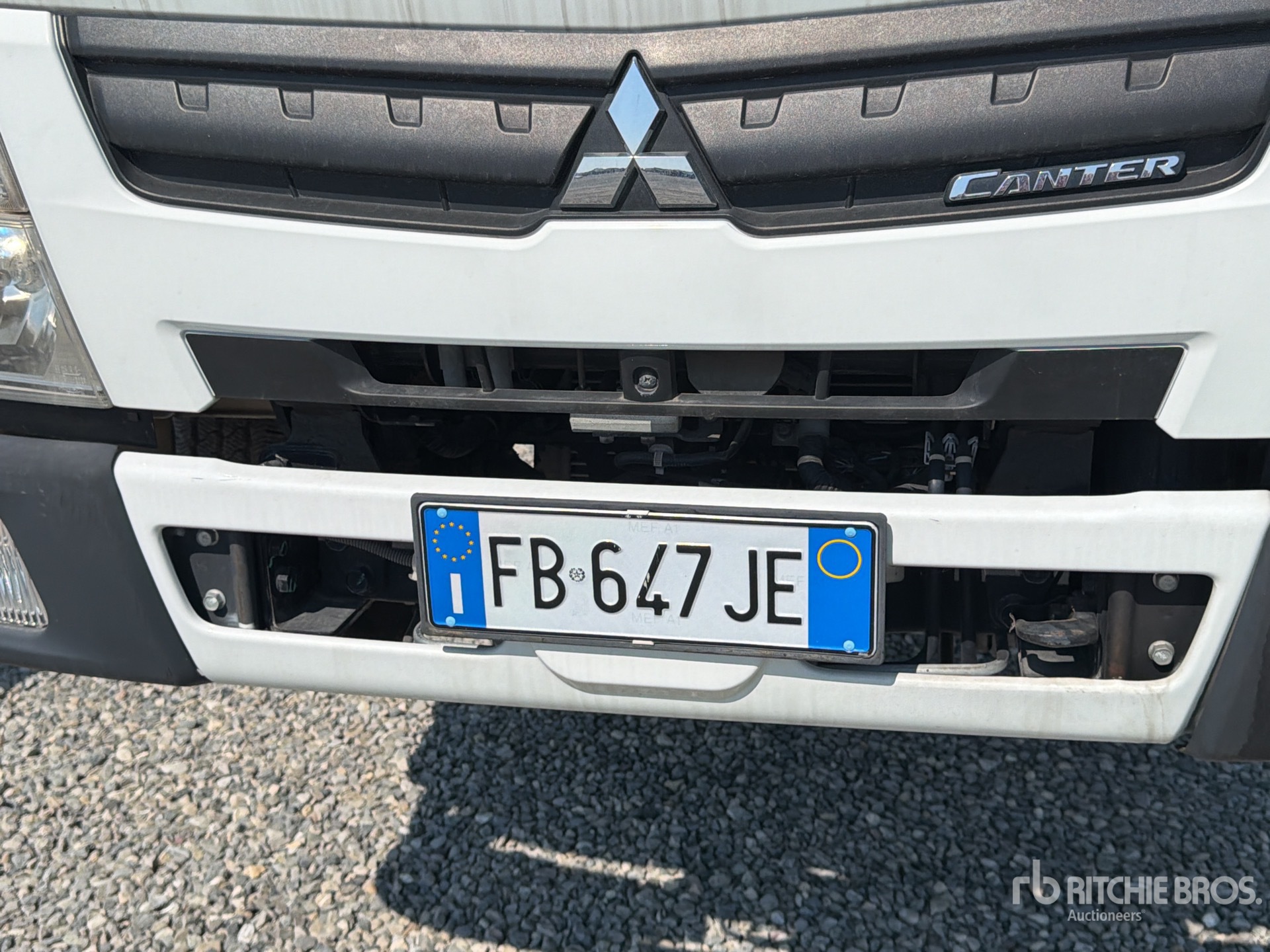 2016 Mitsubishi FUSO
