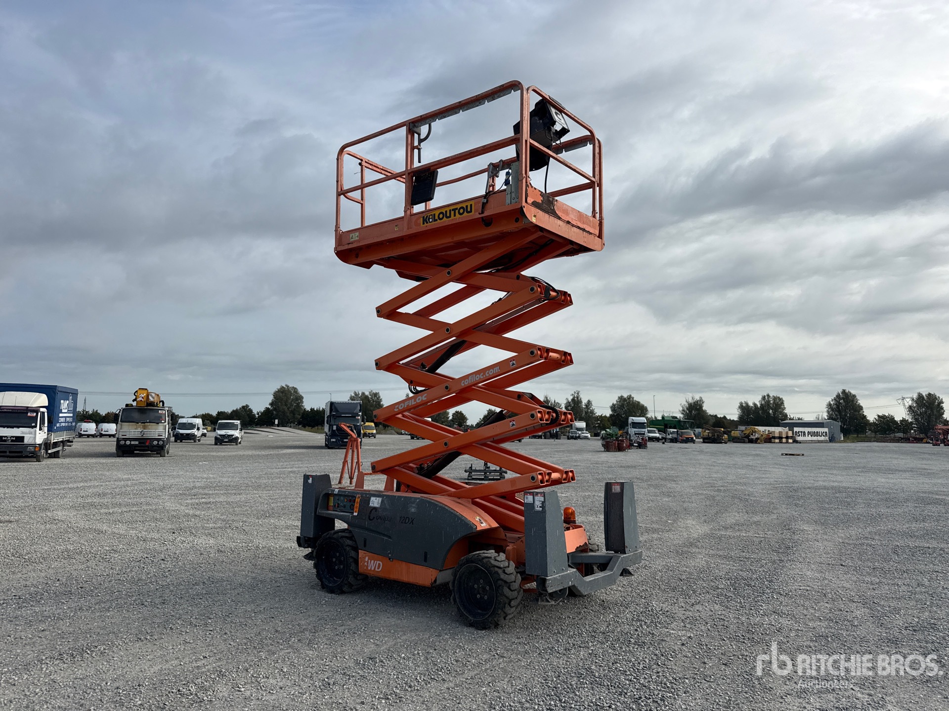 Photo of 2013 Haulotte COMPACT12DX