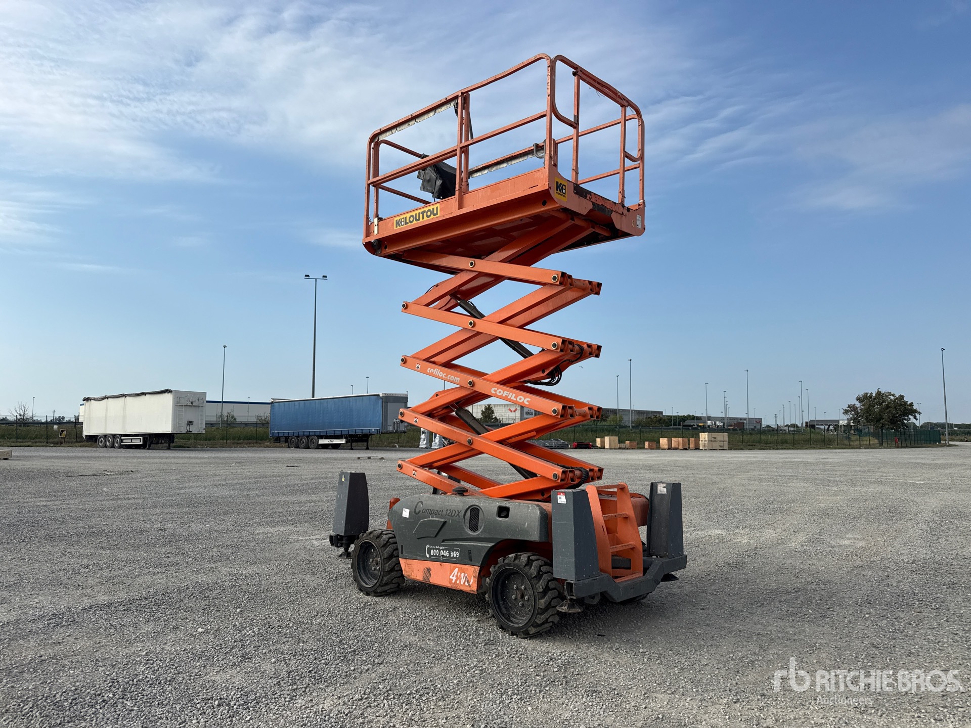 2013 Haulotte COMPACT12DX