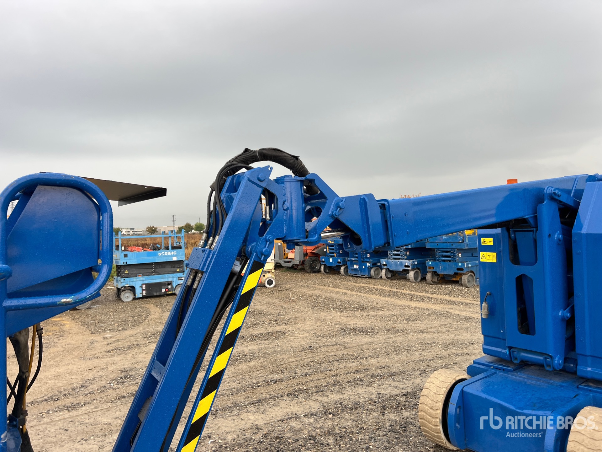 2007 Genie Z-30/20N