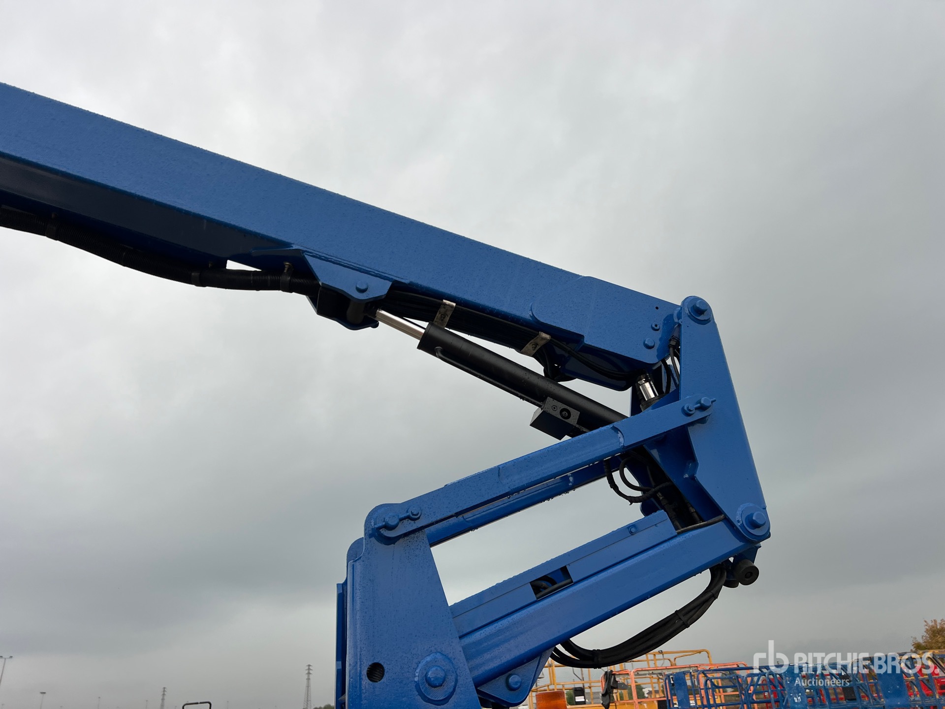 2007 Genie Z-30/20N