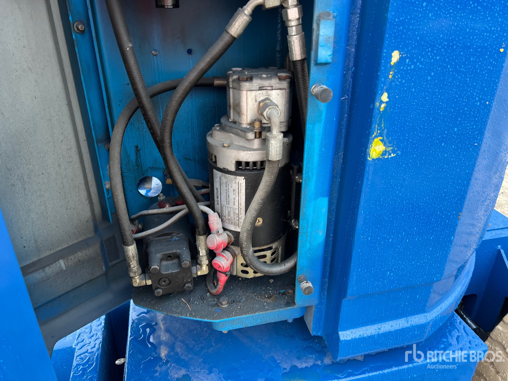 2007 Genie Z-30/20N