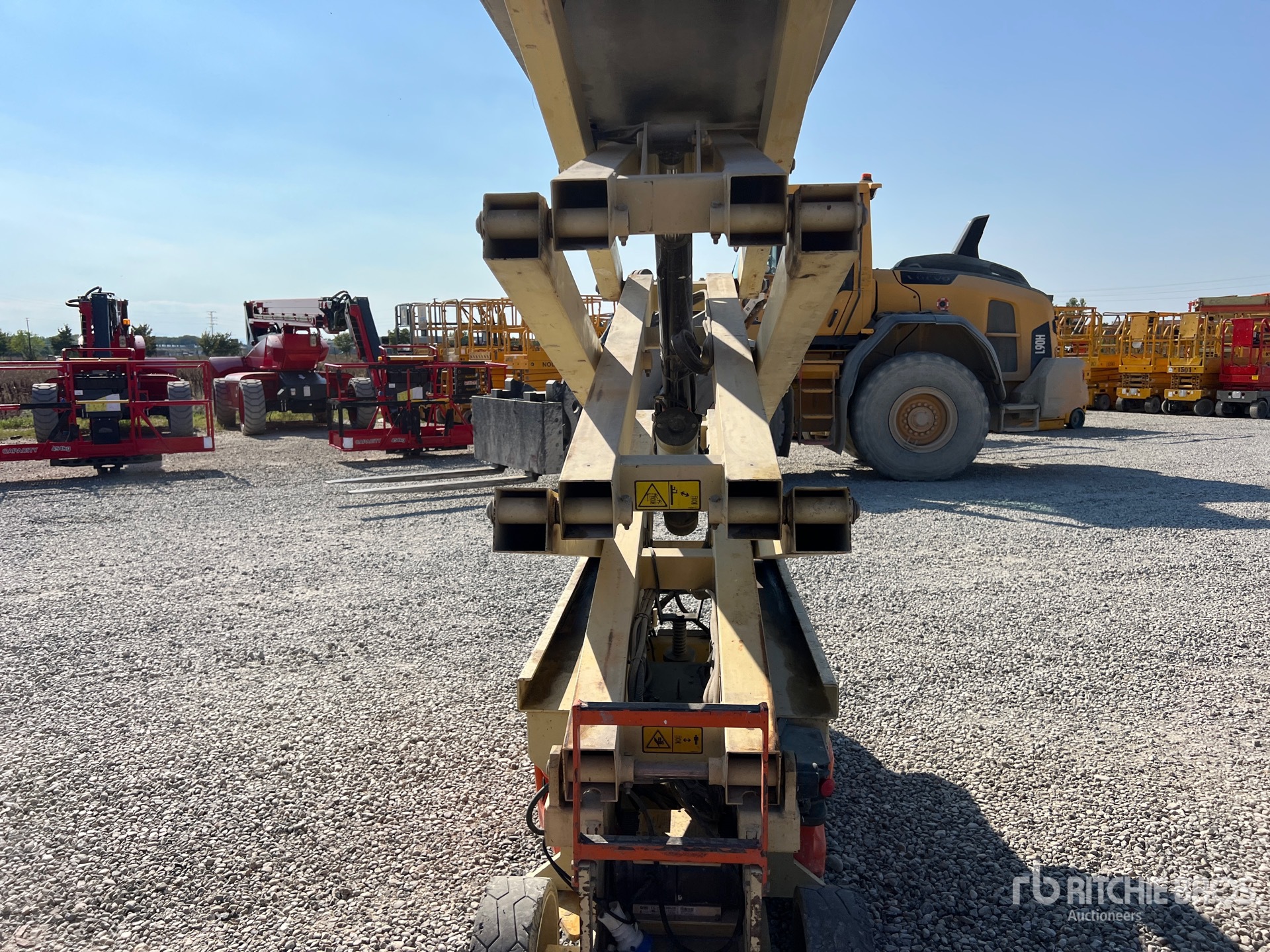 2011 JLG 2030ES V A165